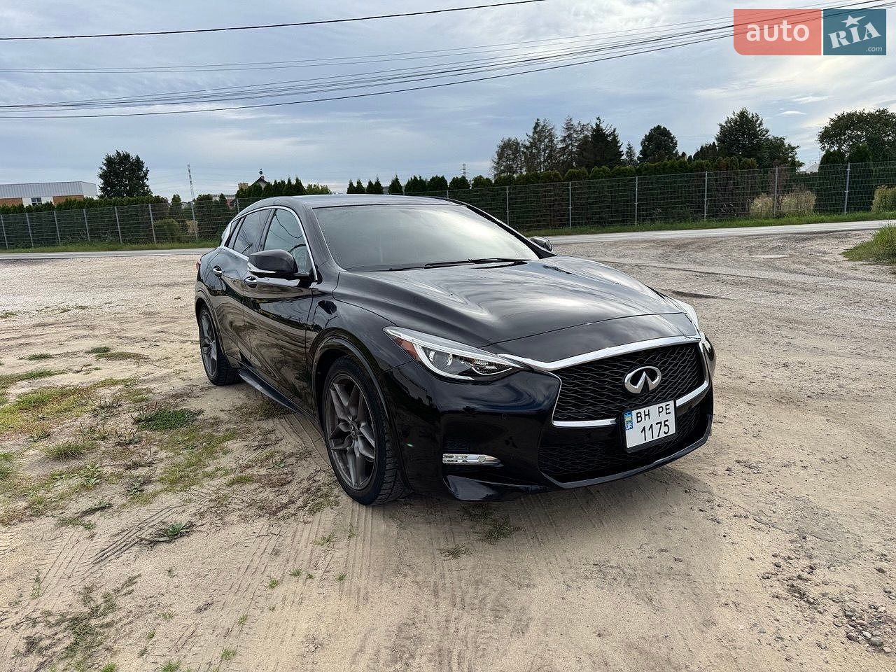 Infiniti QX30 2016 VIN SJKCH5CP4HA031041 фото оголошення 8 з 15