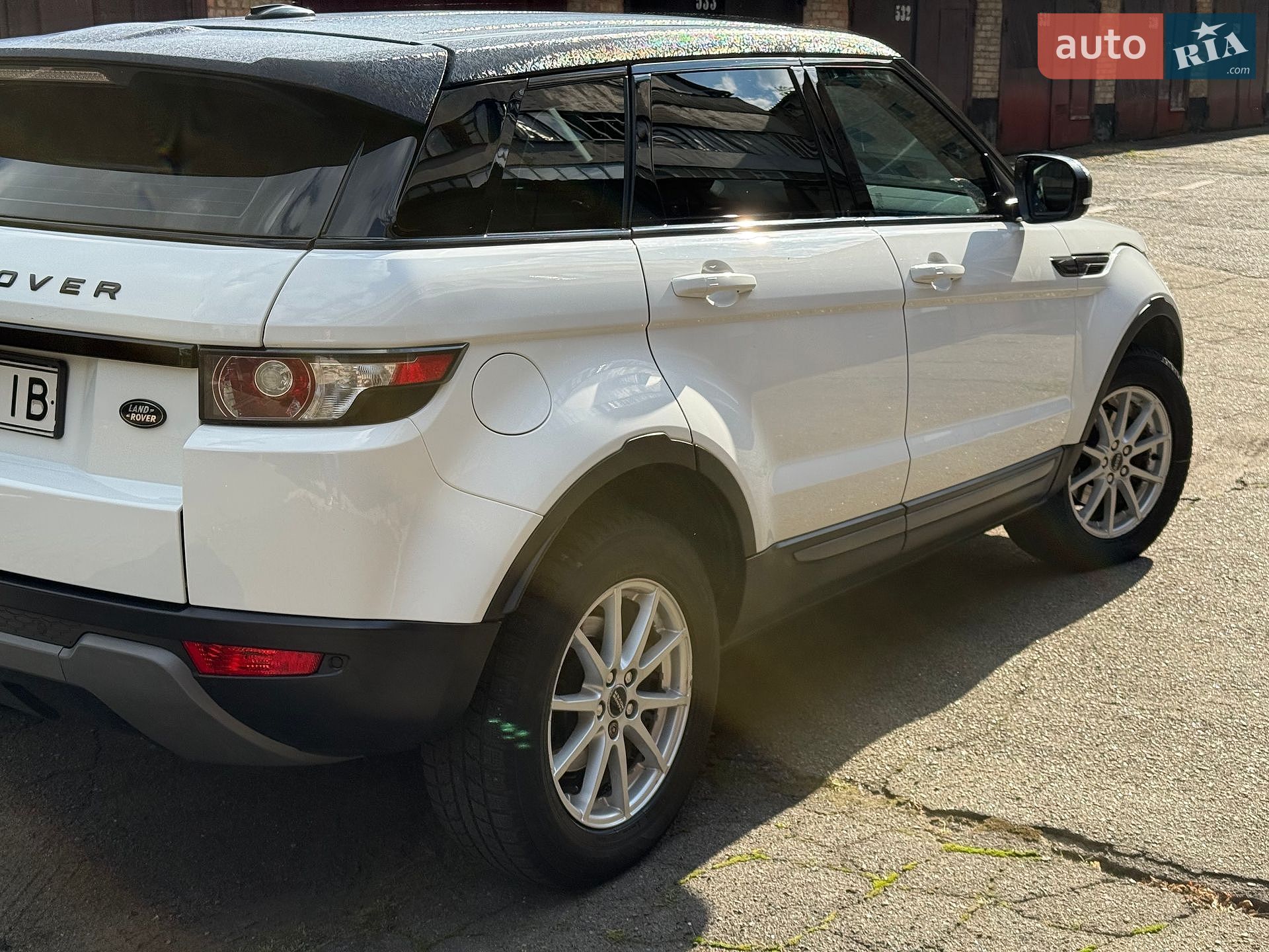 Land Rover Range Rover Evoque 2011 VIN SALVA2BB7CH613213 фото оголошення 9 з 25