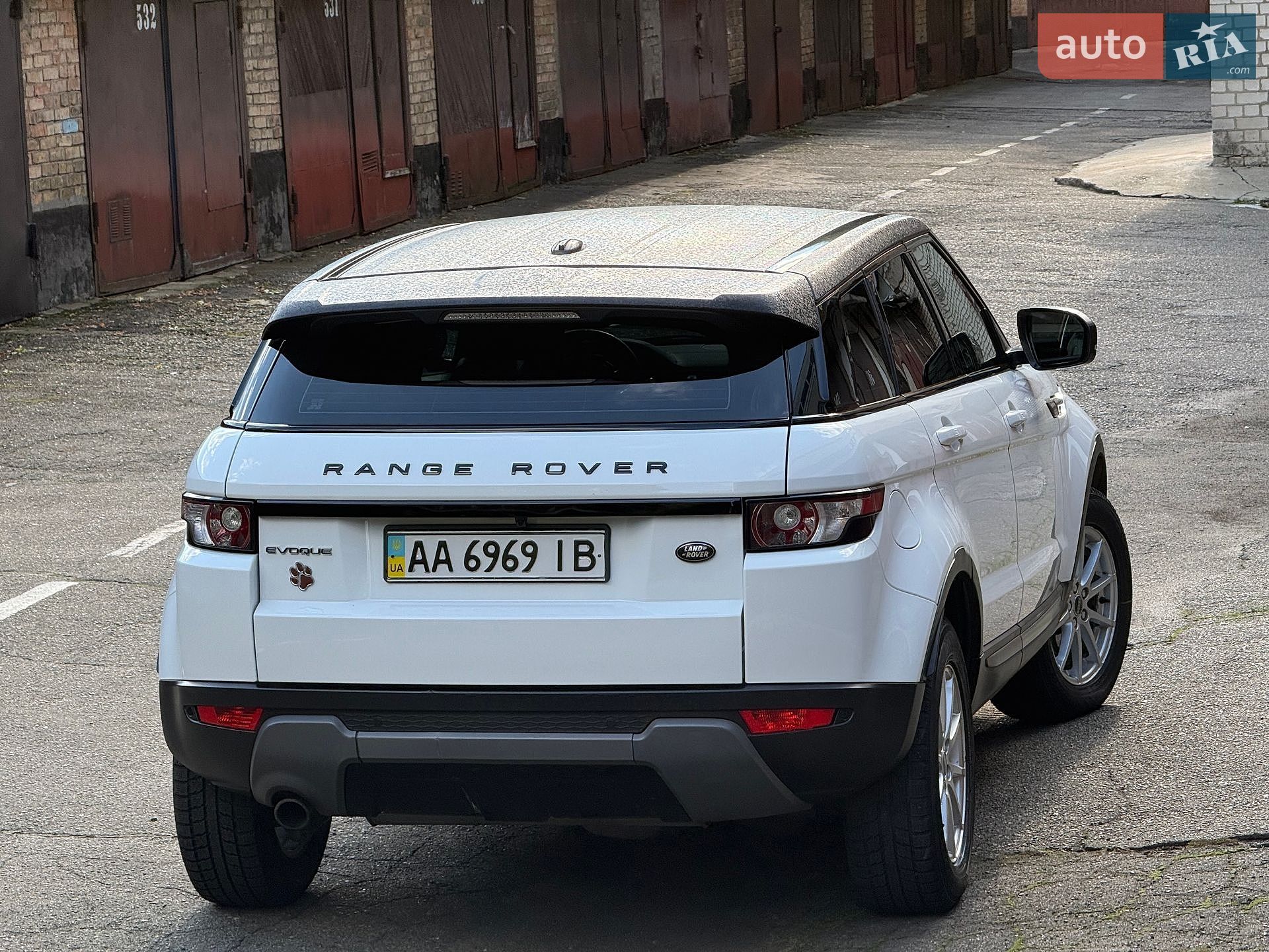 Land Rover Range Rover Evoque 2011 VIN SALVA2BB7CH613213 фото оголошення 2 з 25