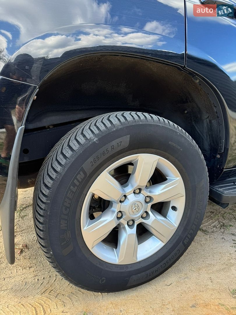 Toyota Land Cruiser Prado 2014 VIN JTEBX3FJ90K169939 фото оголошення 19 з 50