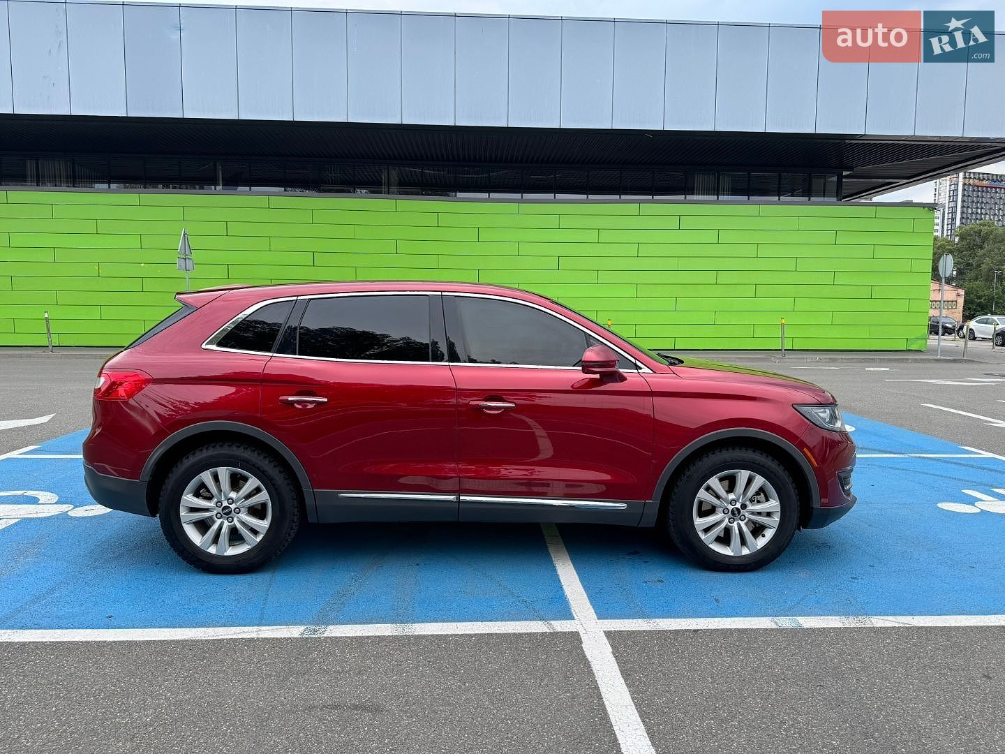 Lincoln MKX 2017 VIN 2LMPJ8JP9HBL41476 фото оголошення 3 з 10