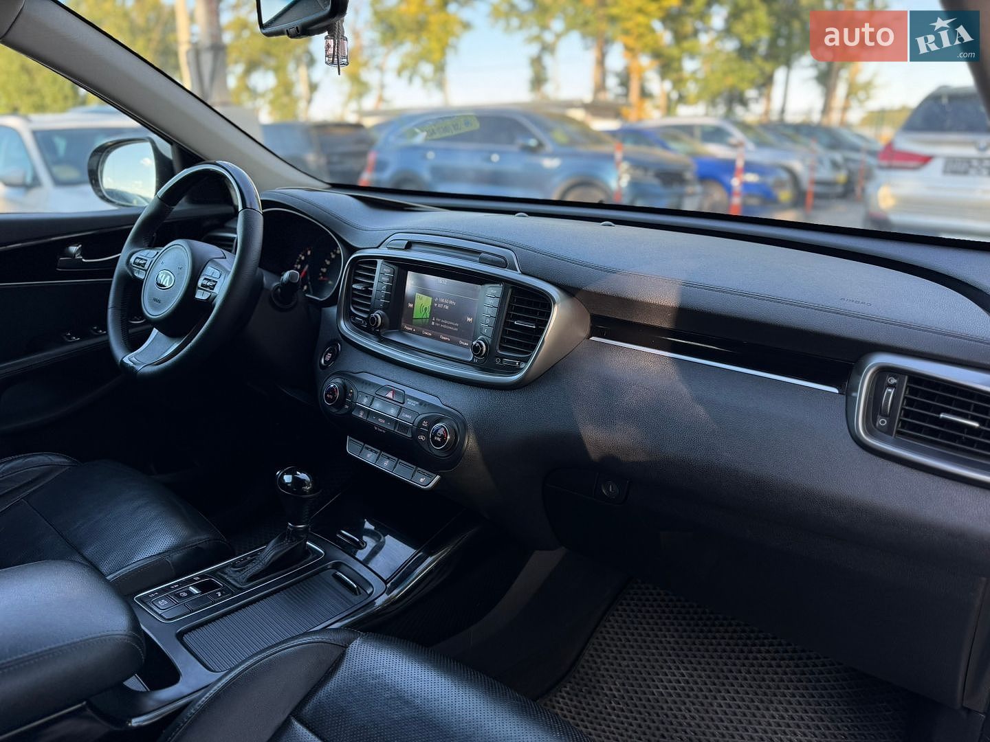Kia Sorento 2016 VIN KNAPH81BDG5204841 фото оголошення 10 з 47