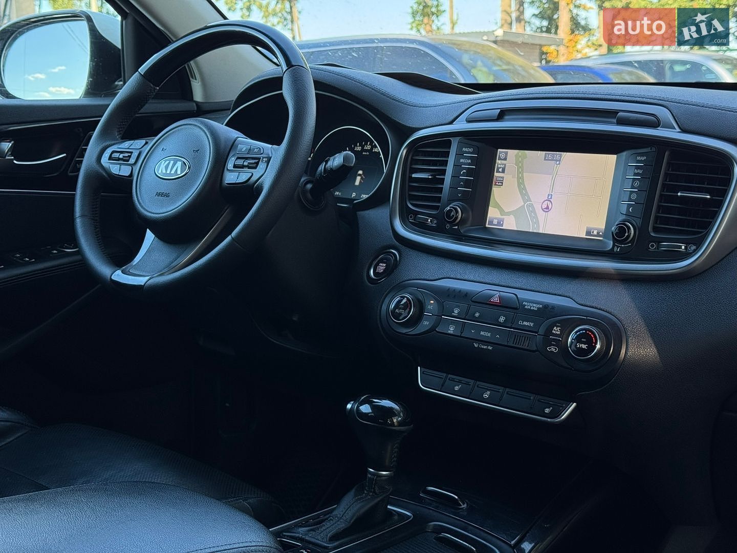 Kia Sorento 2016 VIN KNAPH81BDG5204841 фото оголошення 20 з 47
