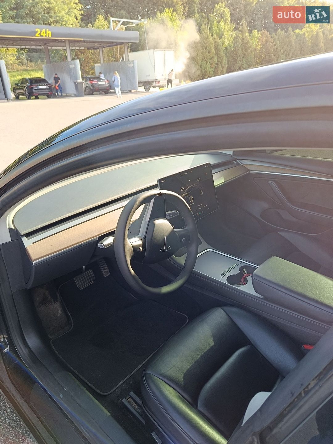 Tesla Model 3 2022 VIN 5YJ3E1EA5NF288337 фото оголошення 13 з 15