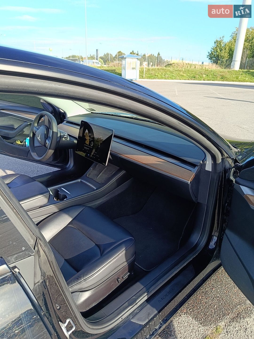 Tesla Model 3 2022 VIN 5YJ3E1EA5NF288337 фото оголошення 15 з 15