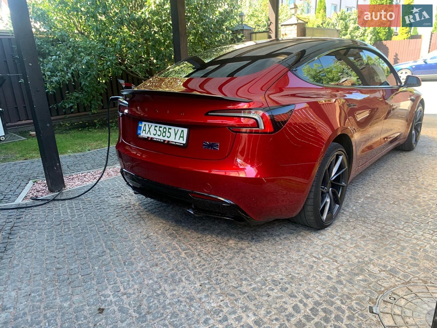 Tesla Model 3 2024 VIN 5YJ3E1ET5RF807748 фото оголошення 14 з 15