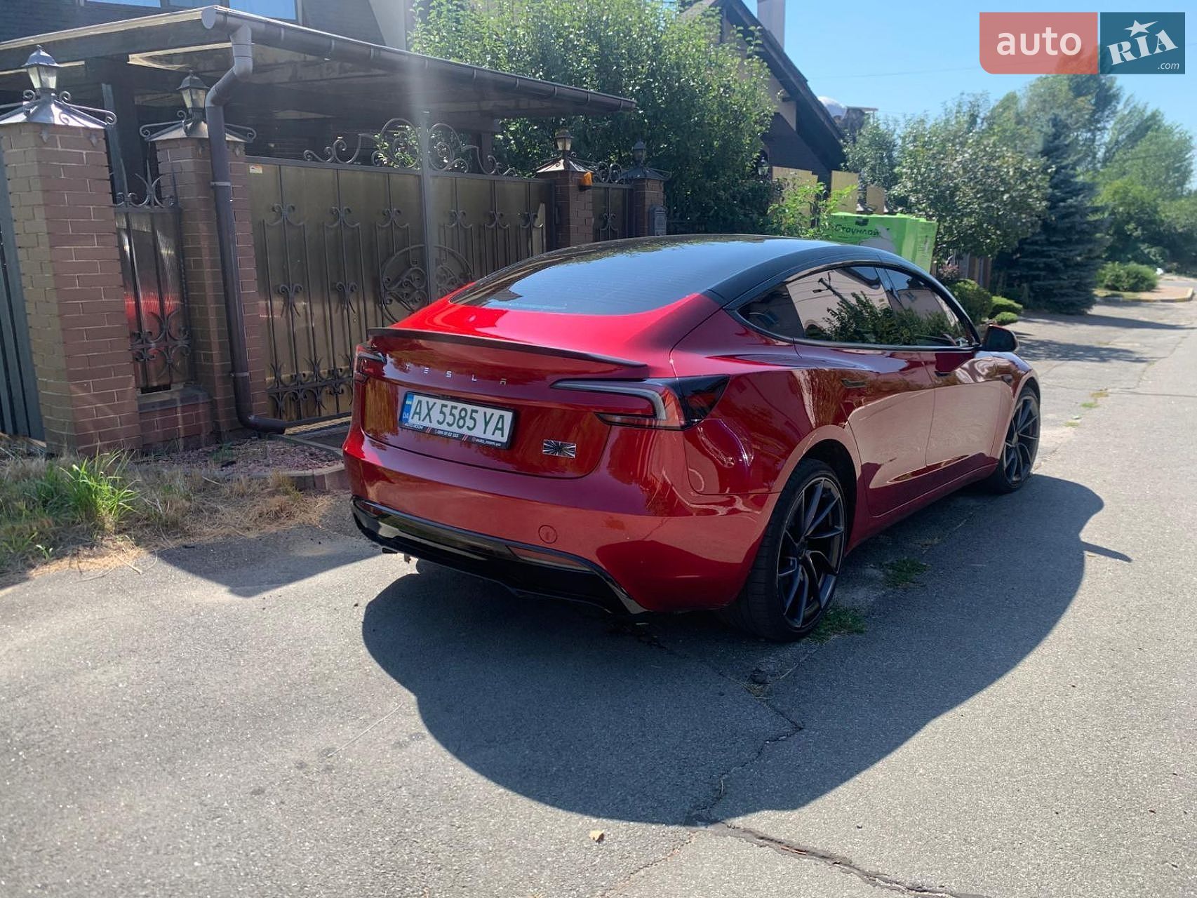 Tesla Model 3 2024 VIN 5YJ3E1ET5RF807748 фото оголошення 12 з 15