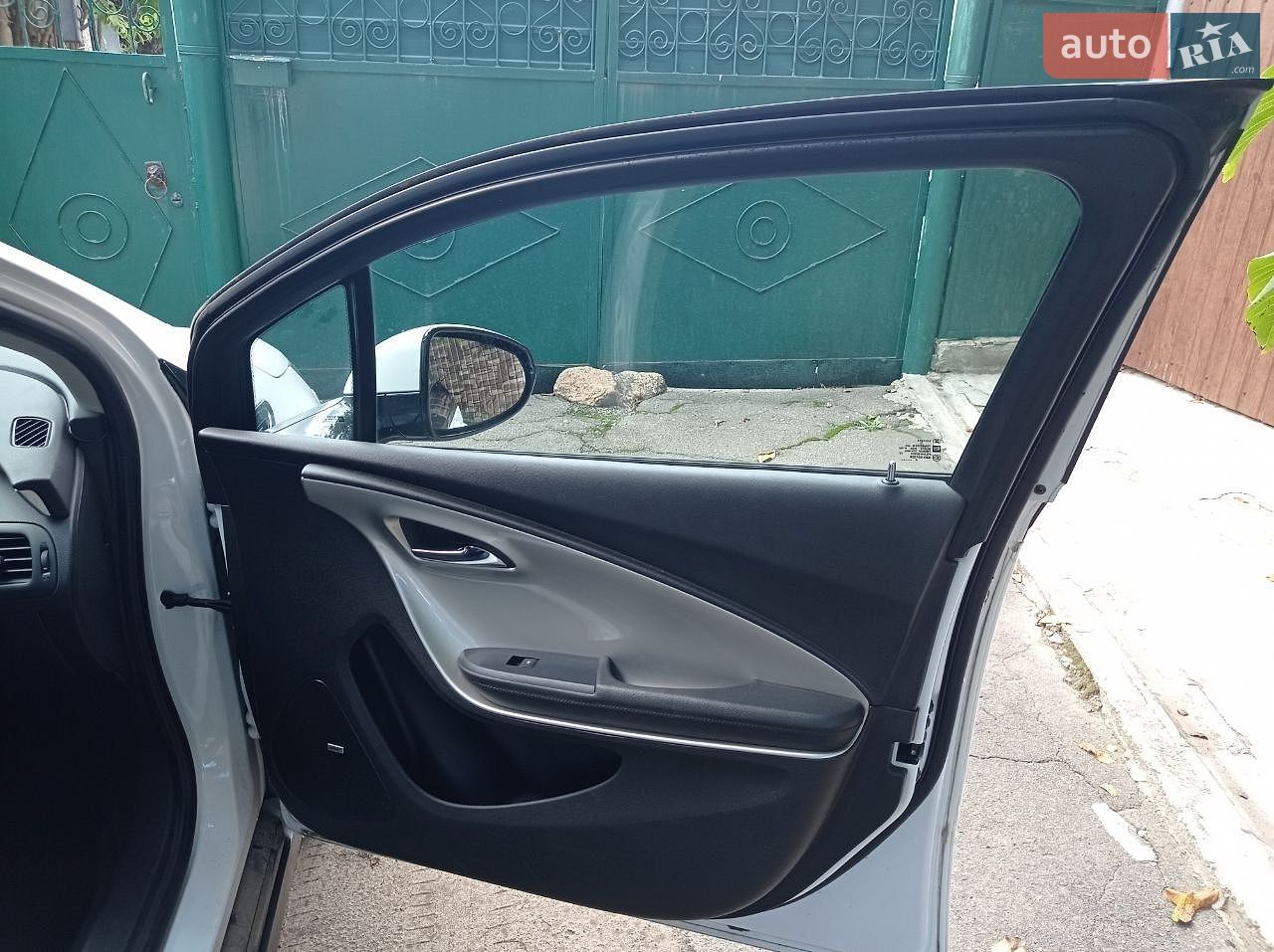 Chevrolet Volt 2015 VIN 1G1RD6E42FU132908 фото оголошення 27 з 38