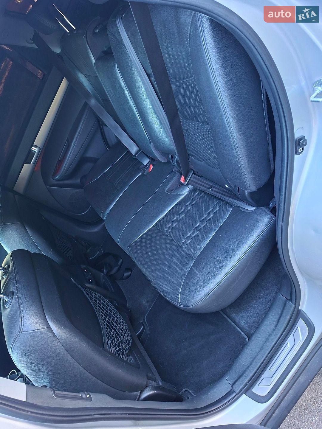 Kia Sorento 2014 VIN KNAKU814DE5533051 фото оголошення 9 з 16