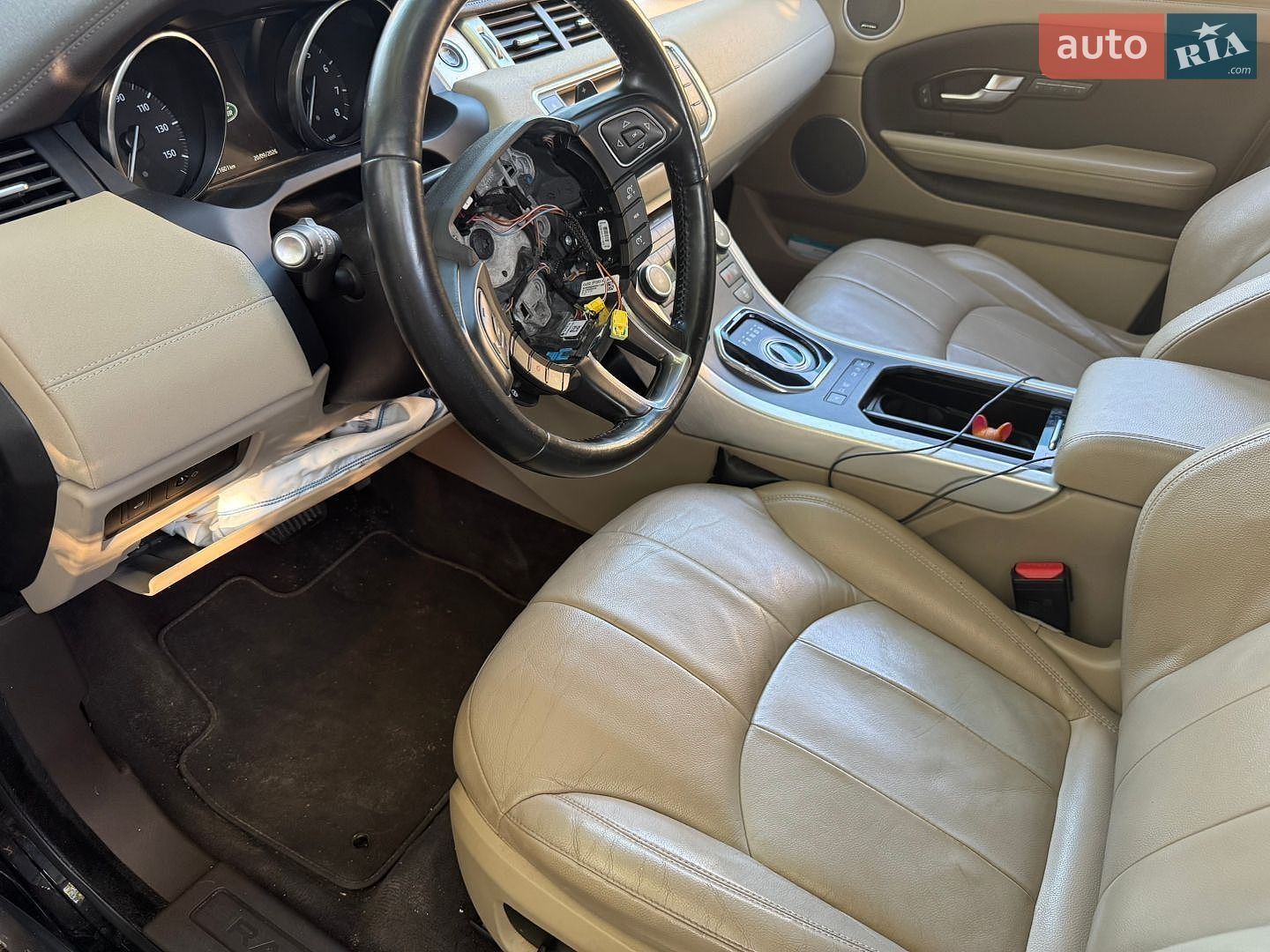 Land Rover Range Rover Evoque 2015 VIN SALVP2BGXGH115961 фото оголошення 9 з 27