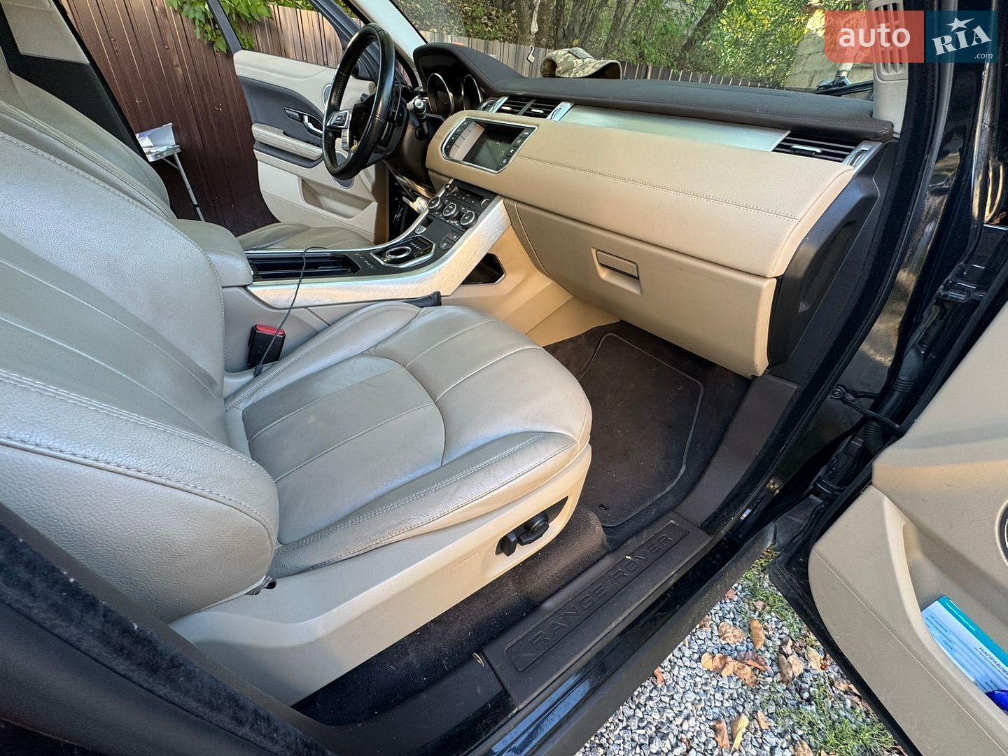 Land Rover Range Rover Evoque 2015 VIN SALVP2BGXGH115961 фото оголошення 26 з 27