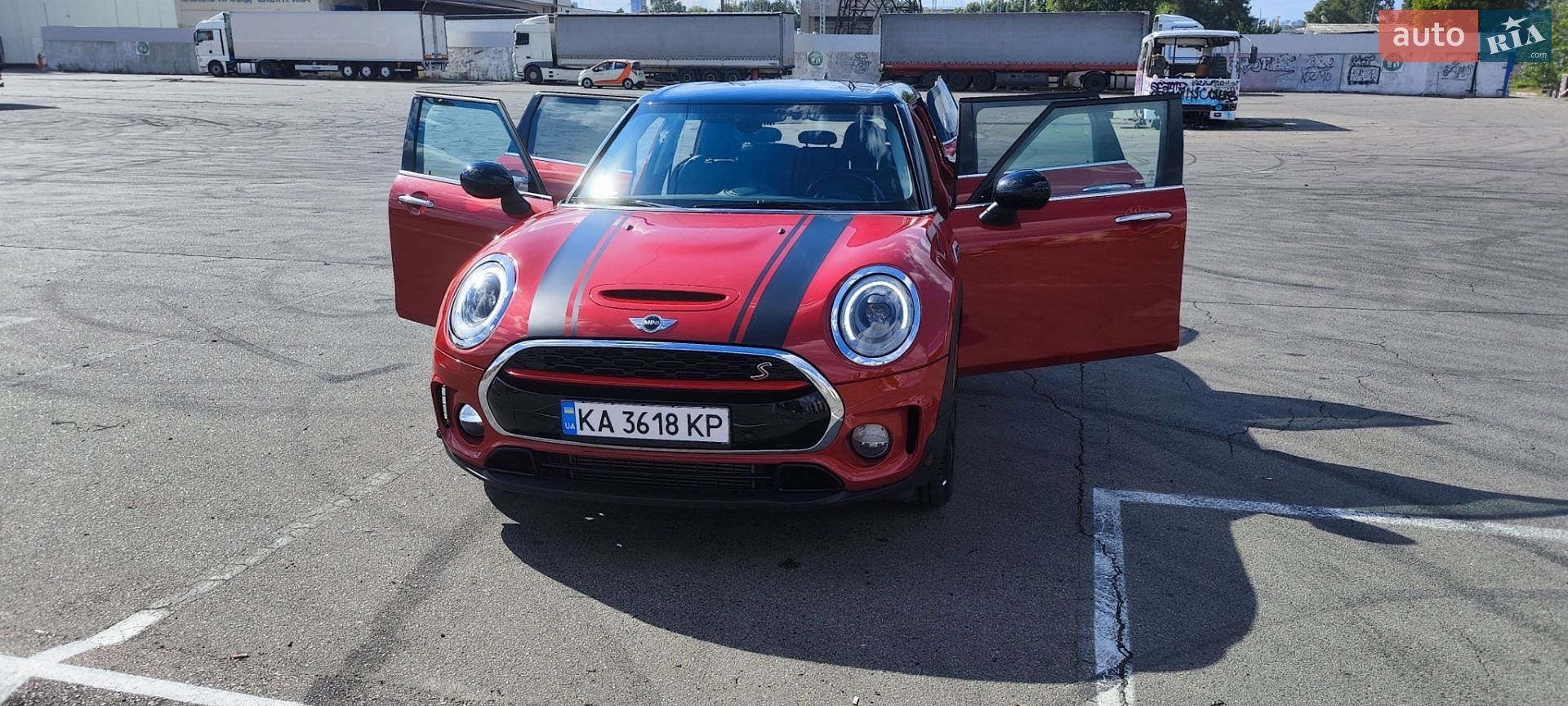 MINI Clubman 2016 VIN WMWLN9C52G2E47602 фото оголошення 11 з 51
