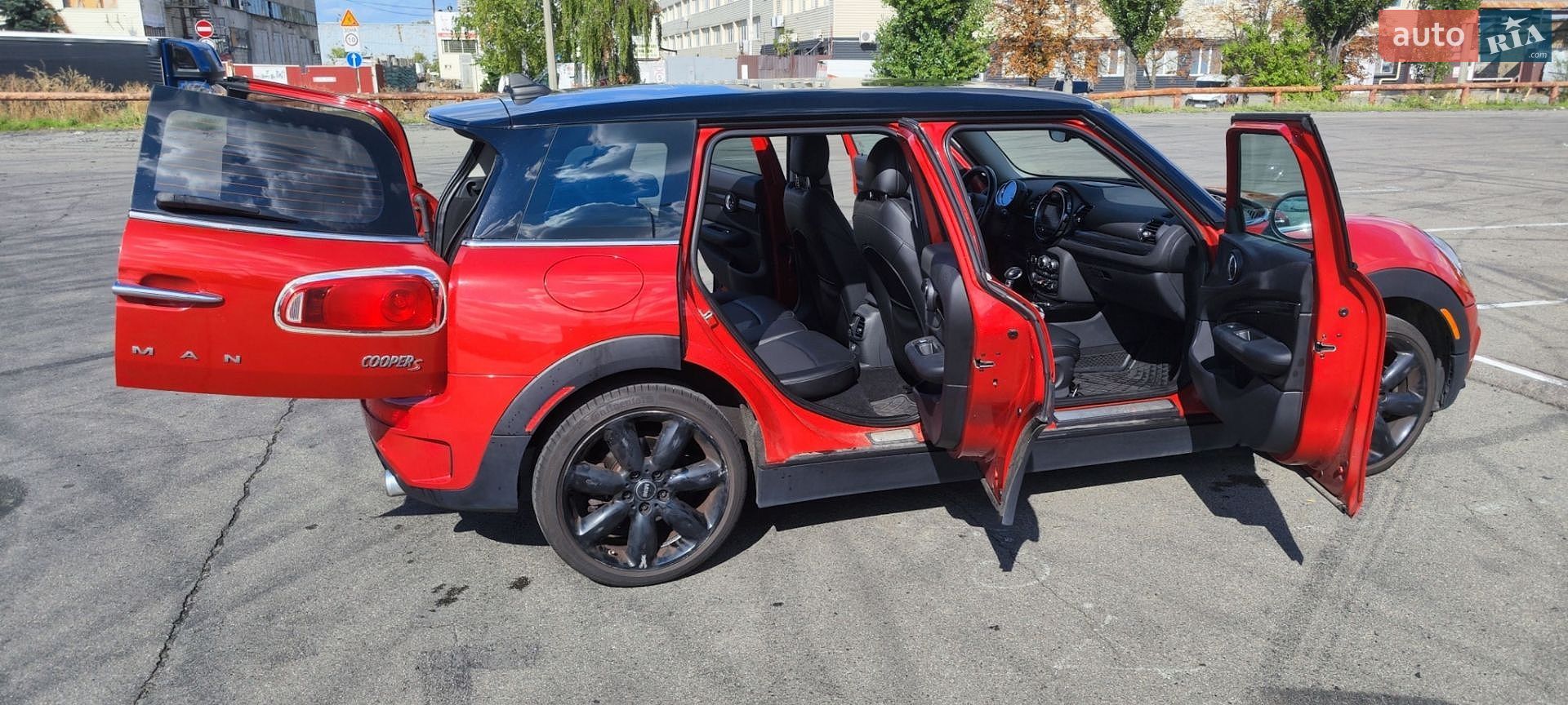 MINI Clubman 2016 VIN WMWLN9C52G2E47602 фото оголошення 28 з 51