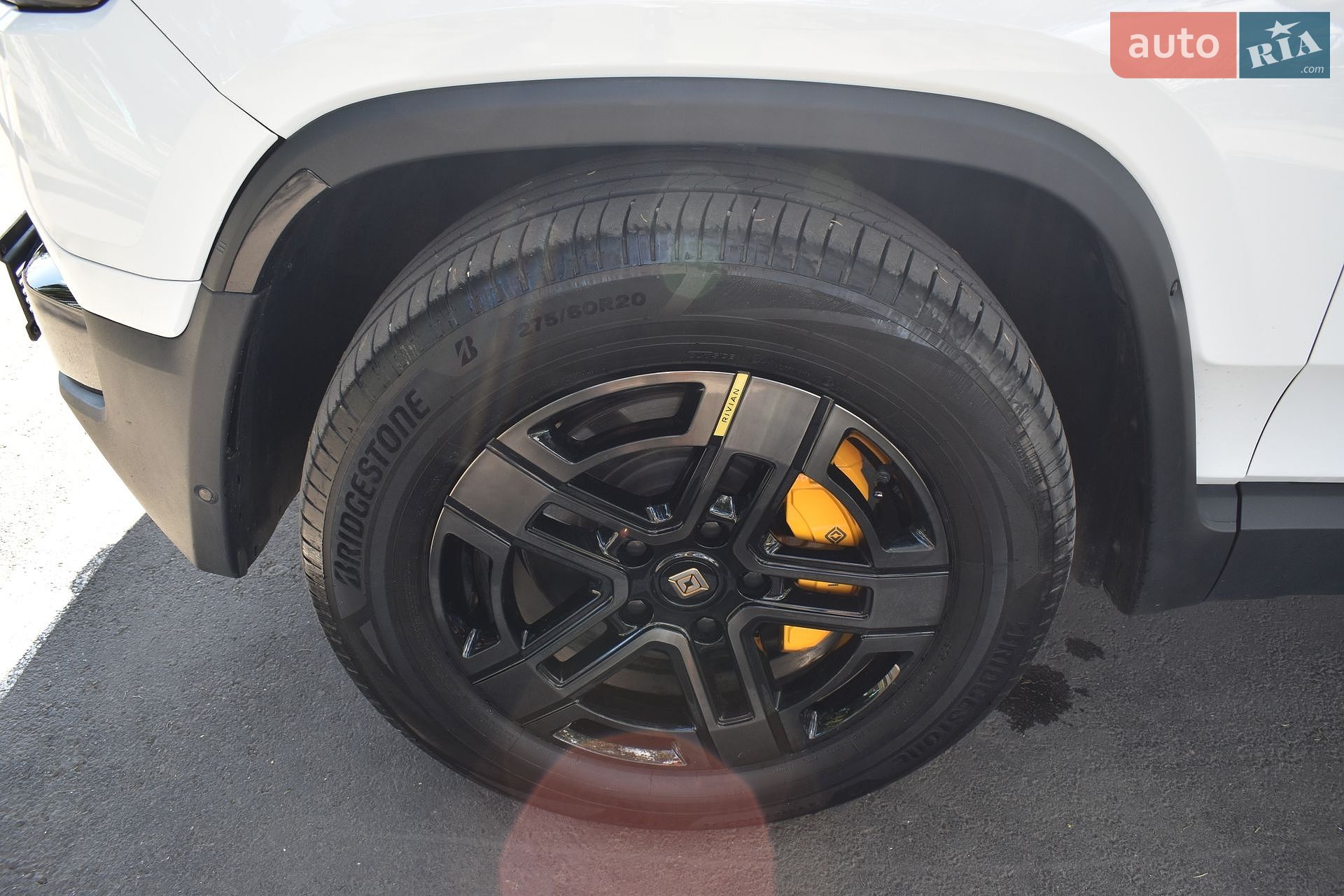 Rivian R1S 2023 VIN 7PDSGABA9PN015327 фото оголошення 42 з 43