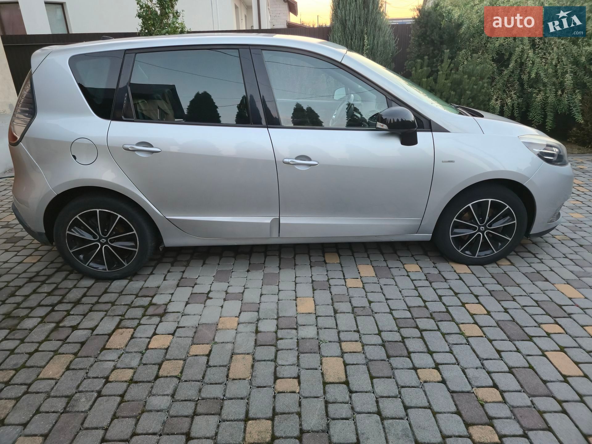 Renault Scenic 2013 VIN VF1JZ14K649108811 фото оголошення 26 з 71