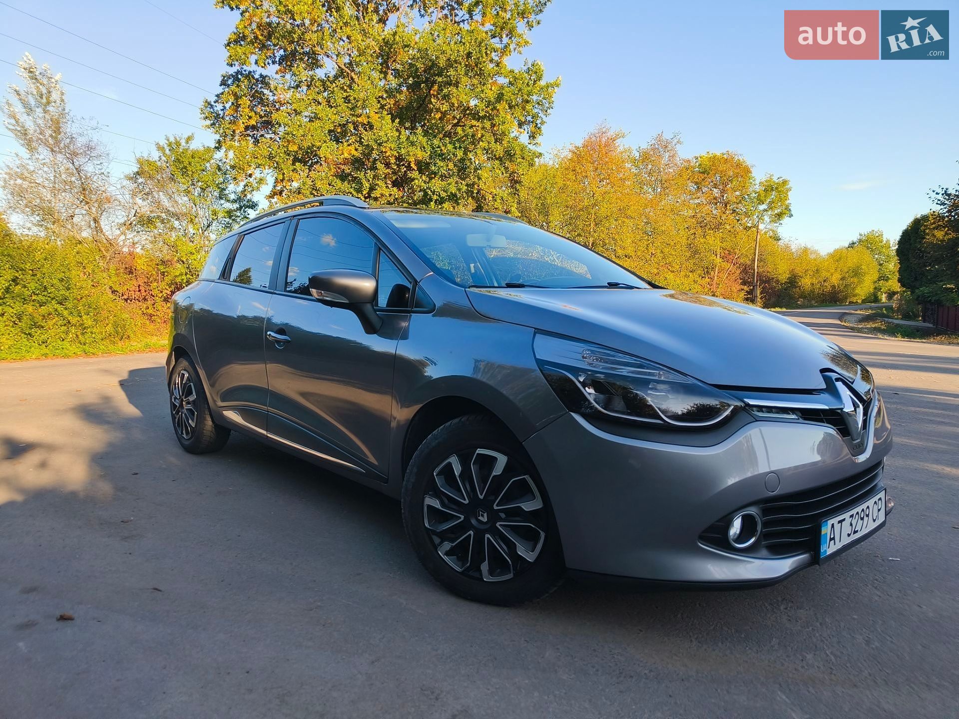 Renault Clio 2014 VIN VF17R040H50139714 фото оголошення 2 з 7