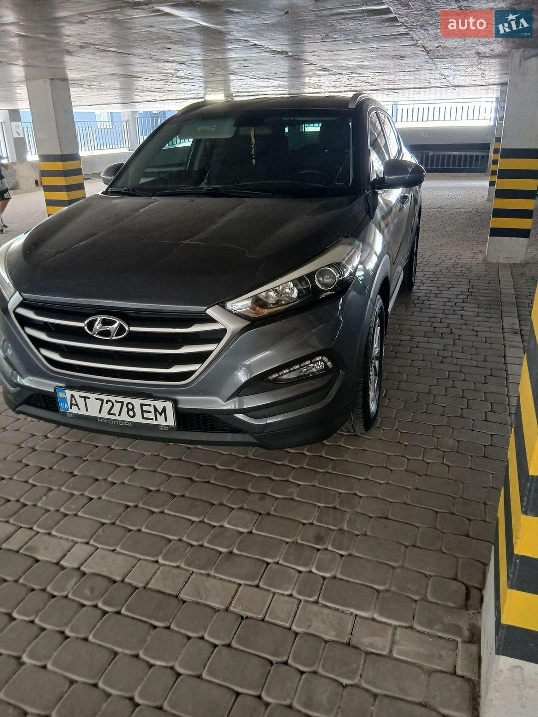 Hyundai Tucson 2018 VIN KM8J33A45JU677825 фото оголошення 4 з 17