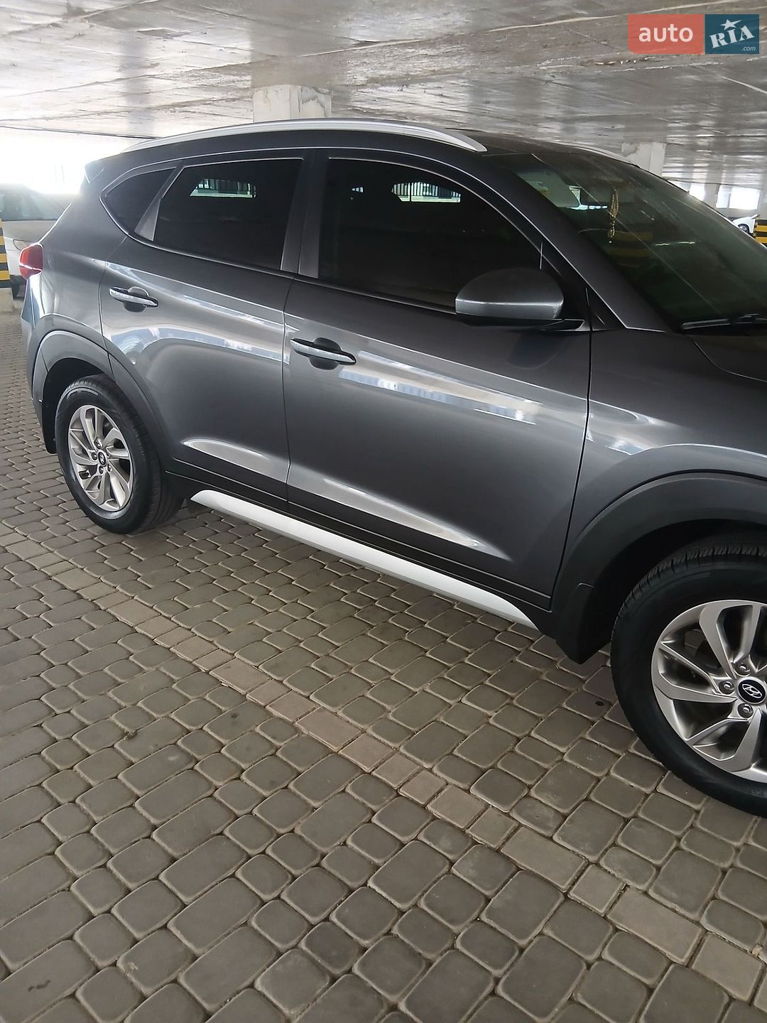 Hyundai Tucson 2018 VIN KM8J33A45JU677825 фото оголошення 10 з 17