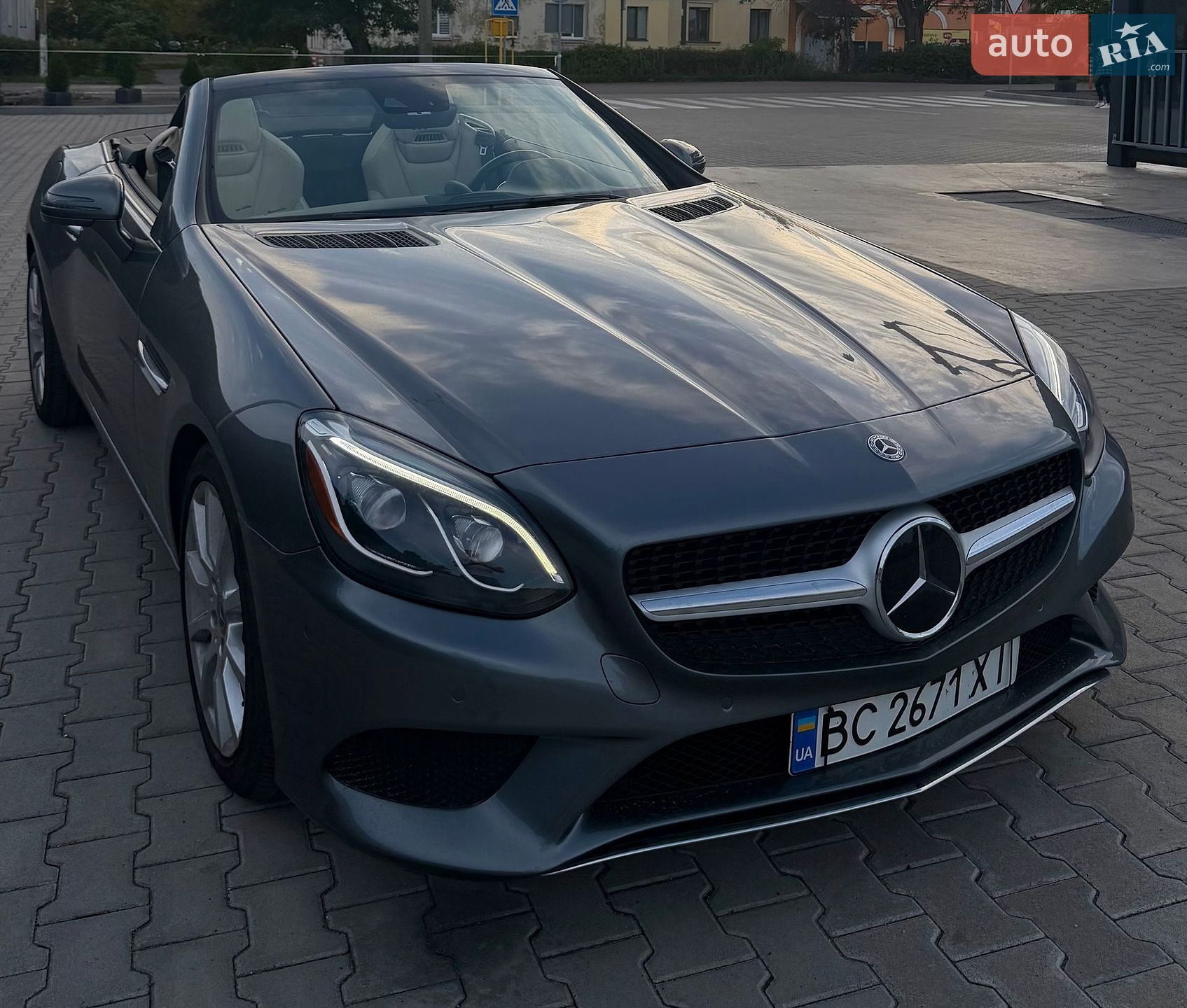 Mercedes-Benz SLC-Class 2017 VIN WDDPK3JA7JF150600 фото оголошення 2 з 14