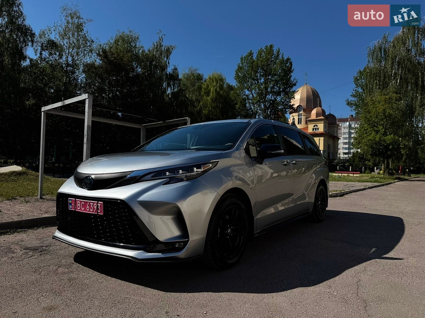 Toyota Sienna 2023 VIN 5TDCSKFC3PS083631 фото оголошення 18 з 66