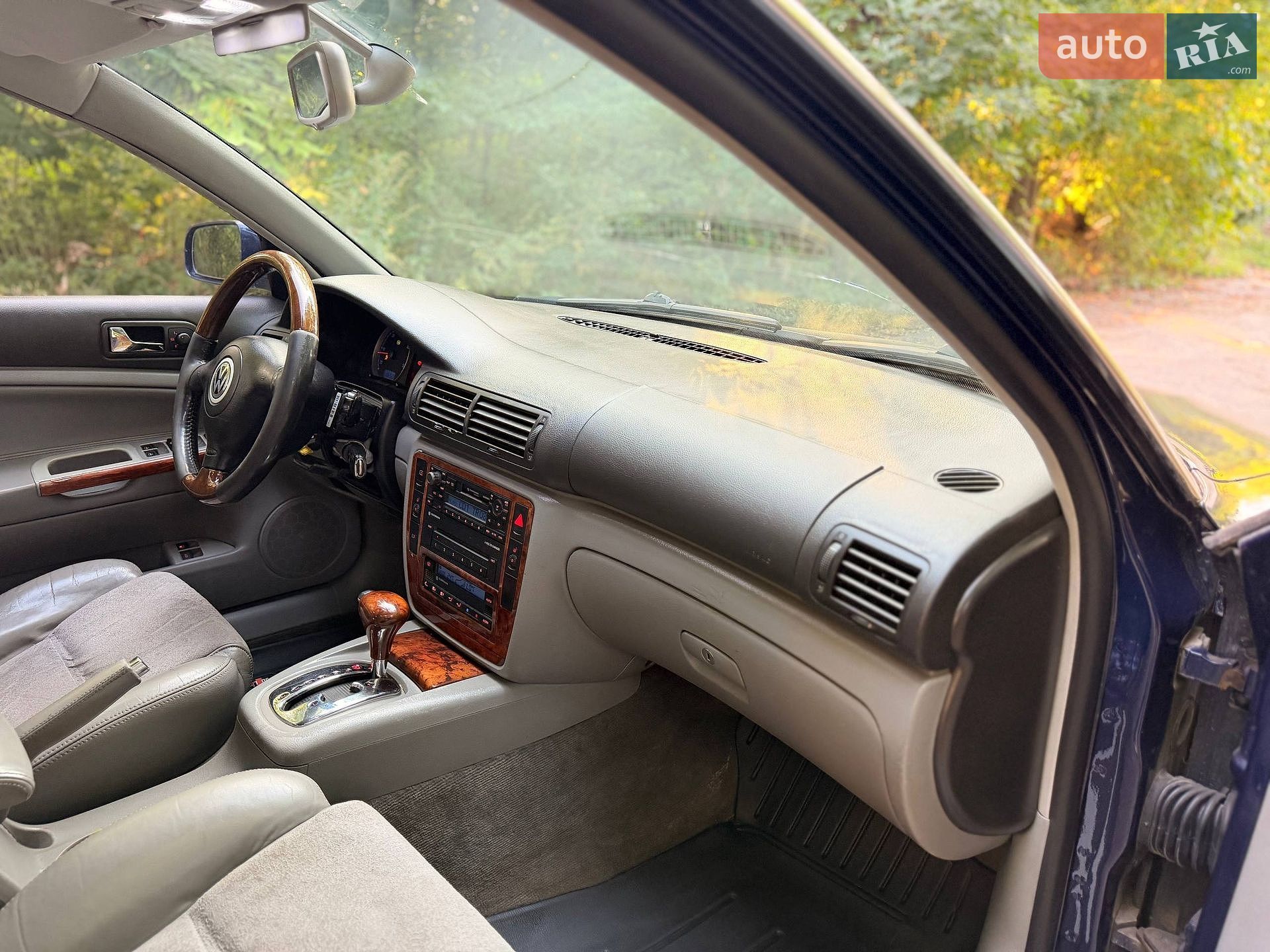 Volkswagen Passat 2002 VIN WVWZZZ3BZ2P445275 фото оголошення 9 з 27