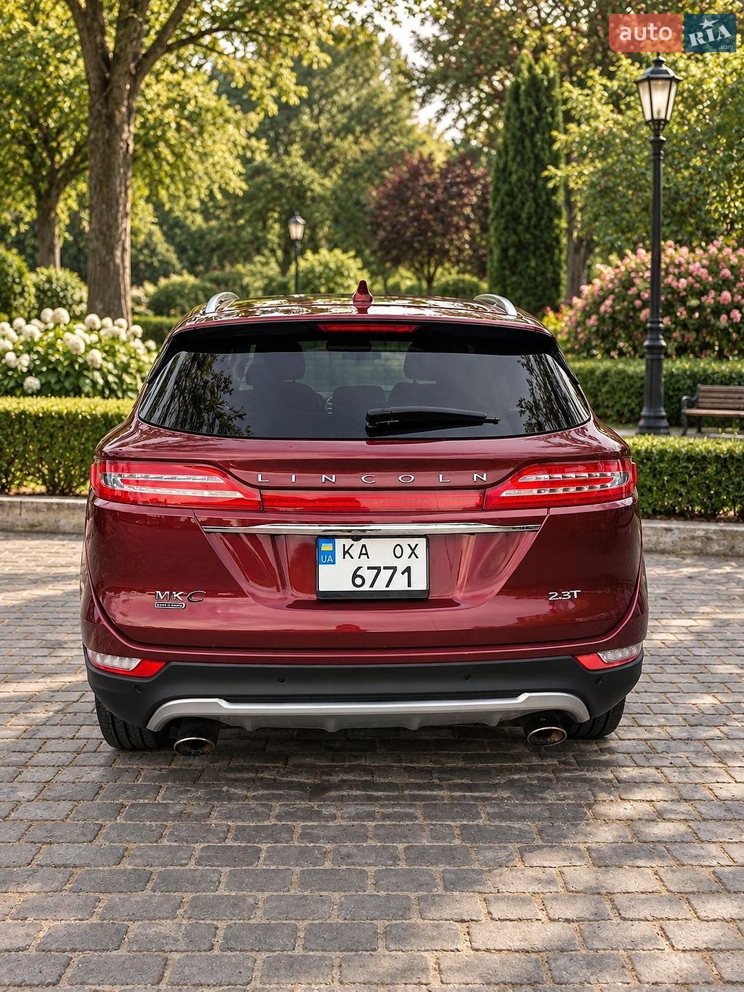Lincoln MKC 2018 VIN 5LMTJ4DH4KUL03854 фото оголошення 11 з 25