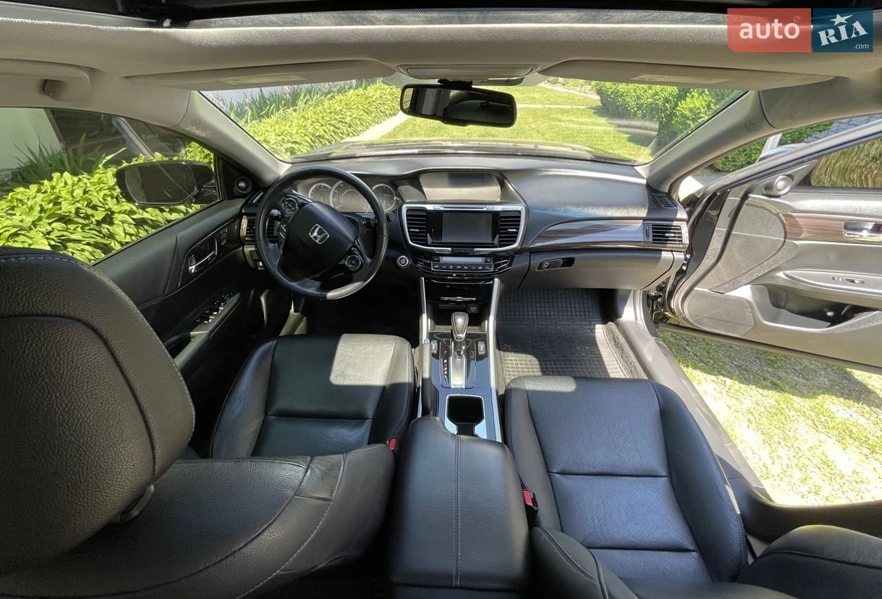 Honda Accord 2016 VIN 1HGCR2F83HA066562 фото оголошення 21 з 30