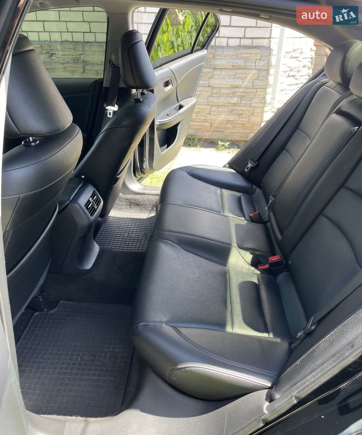 Honda Accord 2016 VIN 1HGCR2F83HA066562 фото оголошення 22 з 30
