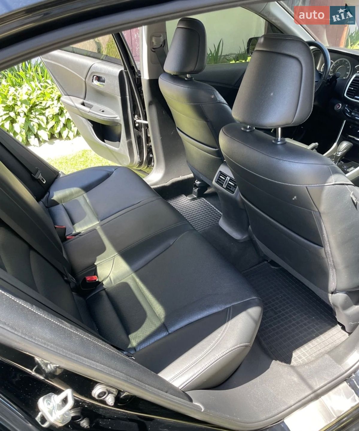 Honda Accord 2016 VIN 1HGCR2F83HA066562 фото оголошення 25 з 30