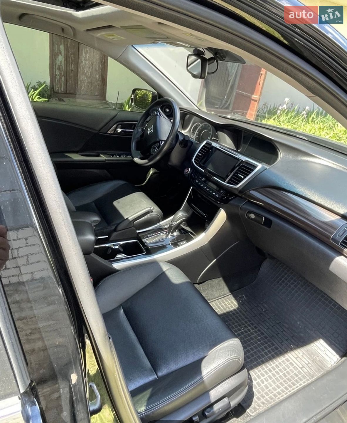 Honda Accord 2016 VIN 1HGCR2F83HA066562 фото оголошення 30 з 30