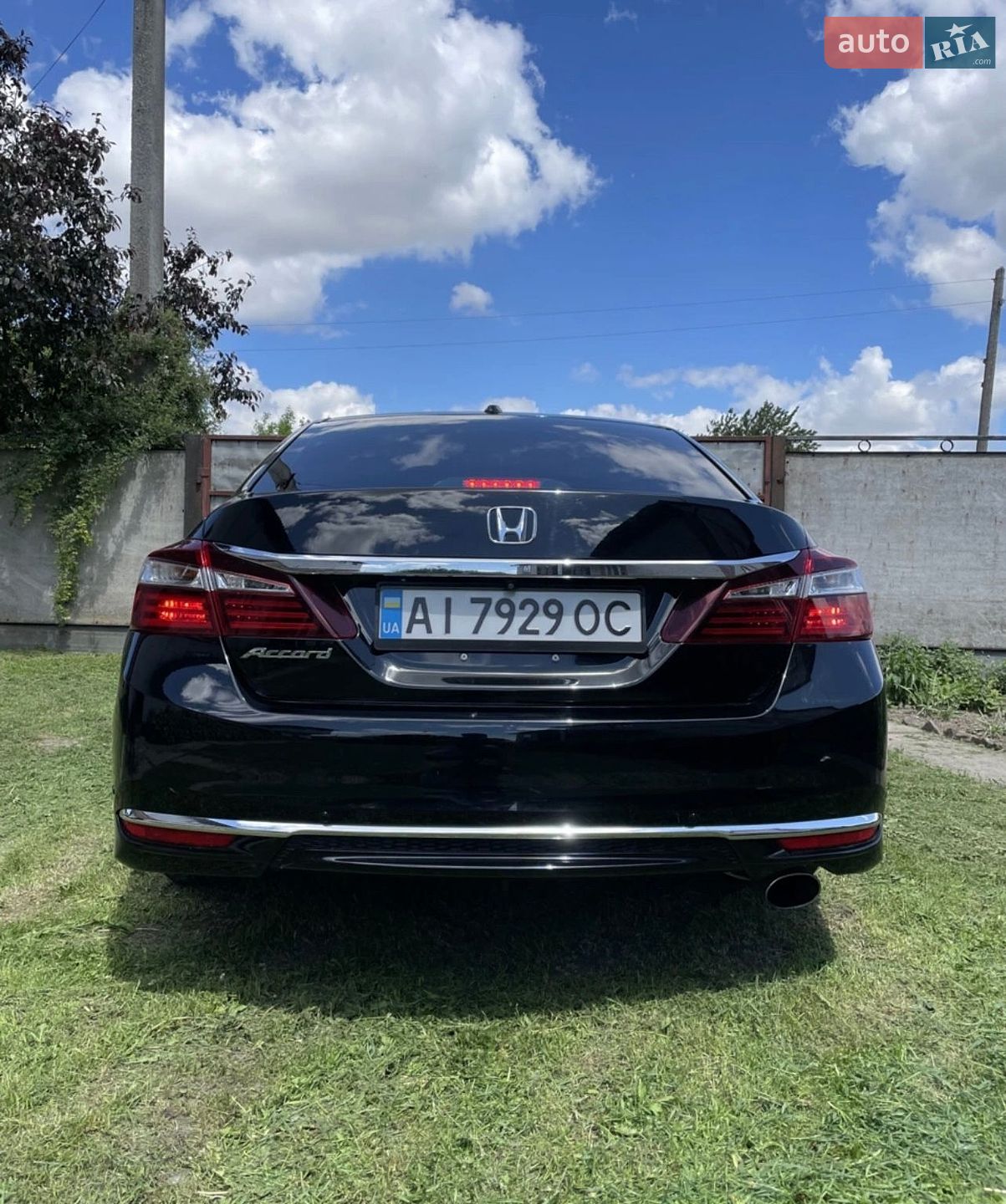 Honda Accord 2016 VIN 1HGCR2F83HA066562 фото оголошення 10 з 30