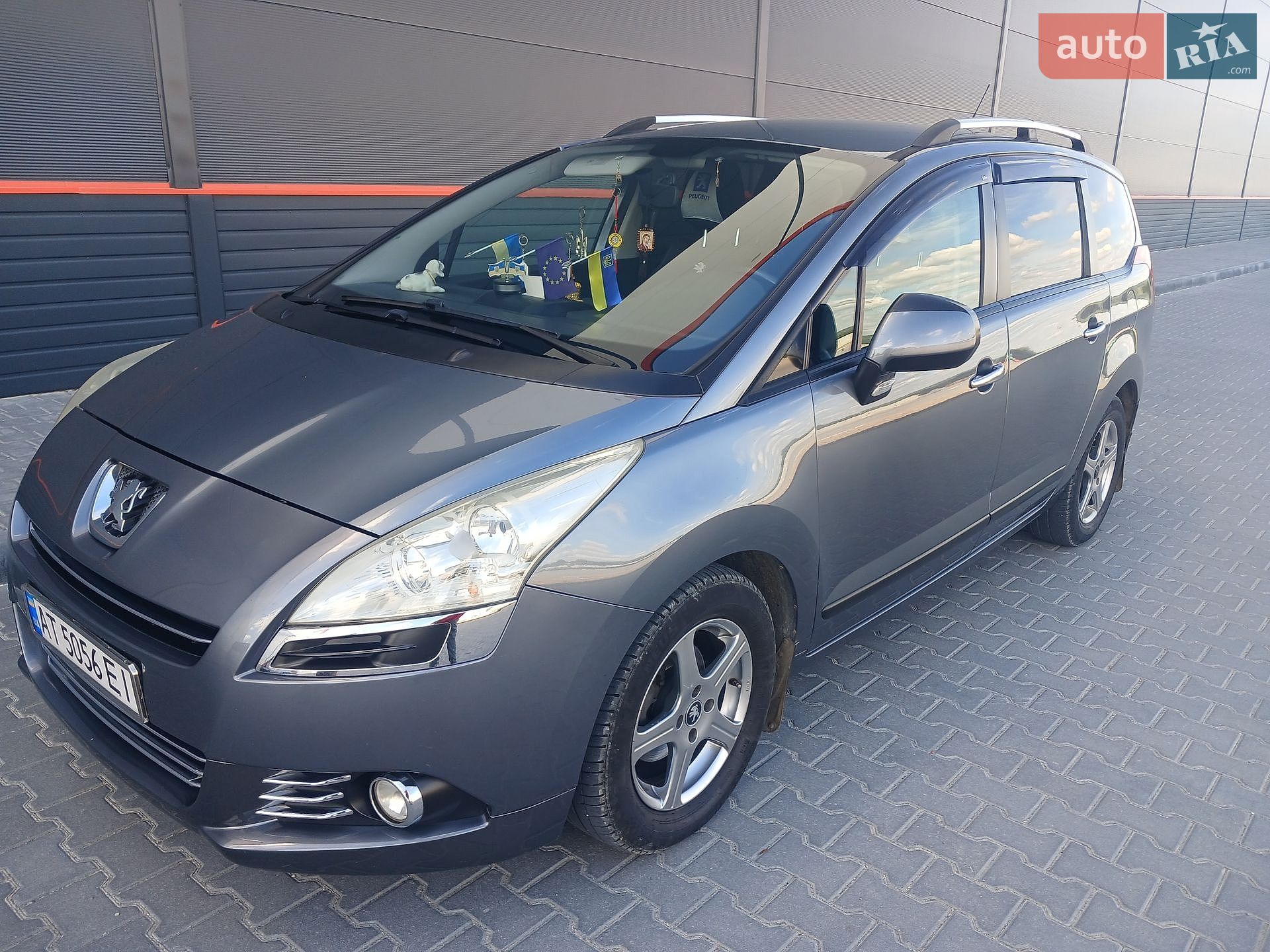 Peugeot 5008 2011 VIN VF30E9HR8BS171697 фото оголошення 2 з 13