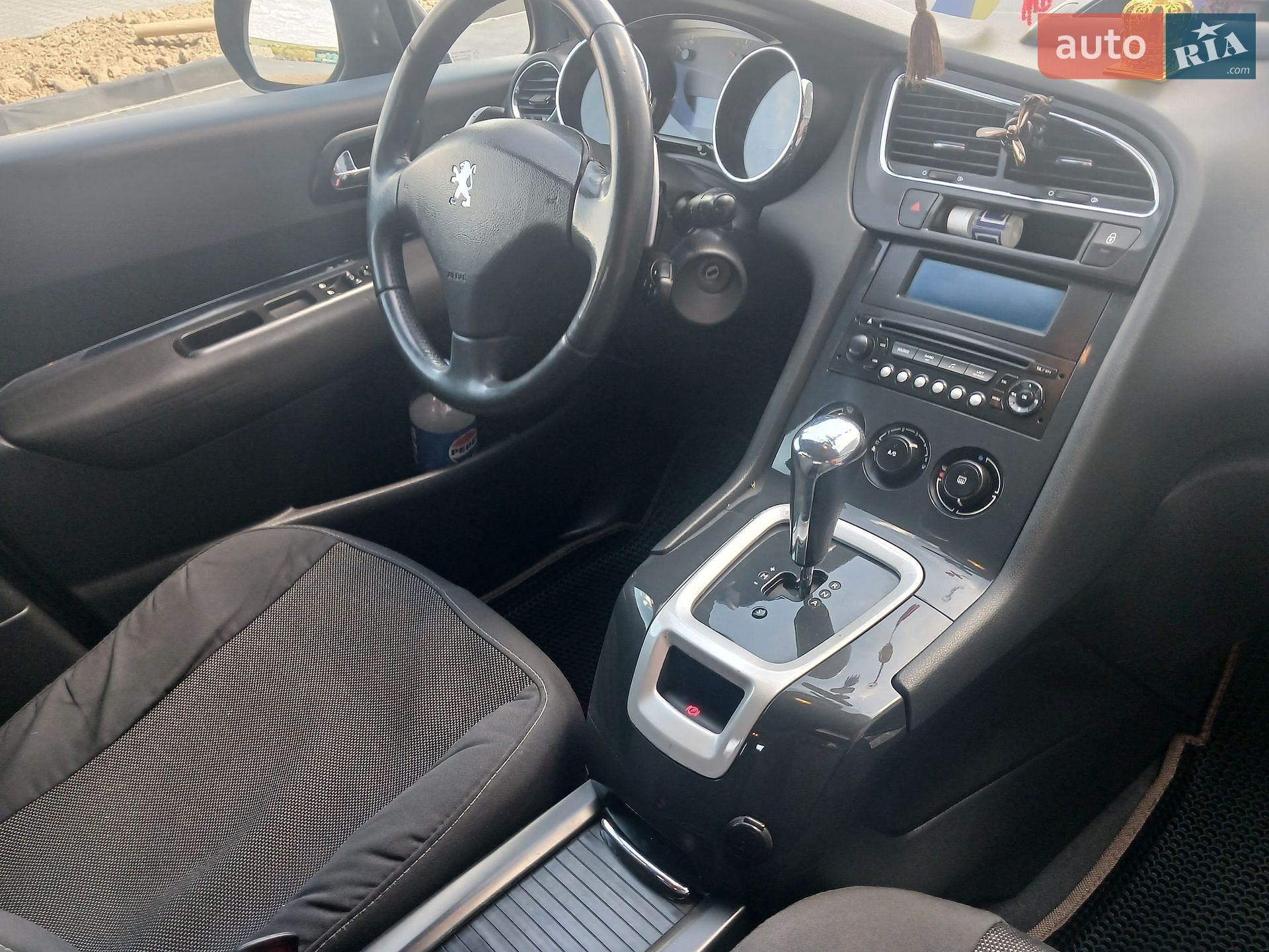Peugeot 5008 2011 VIN VF30E9HR8BS171697 фото оголошення 8 з 13
