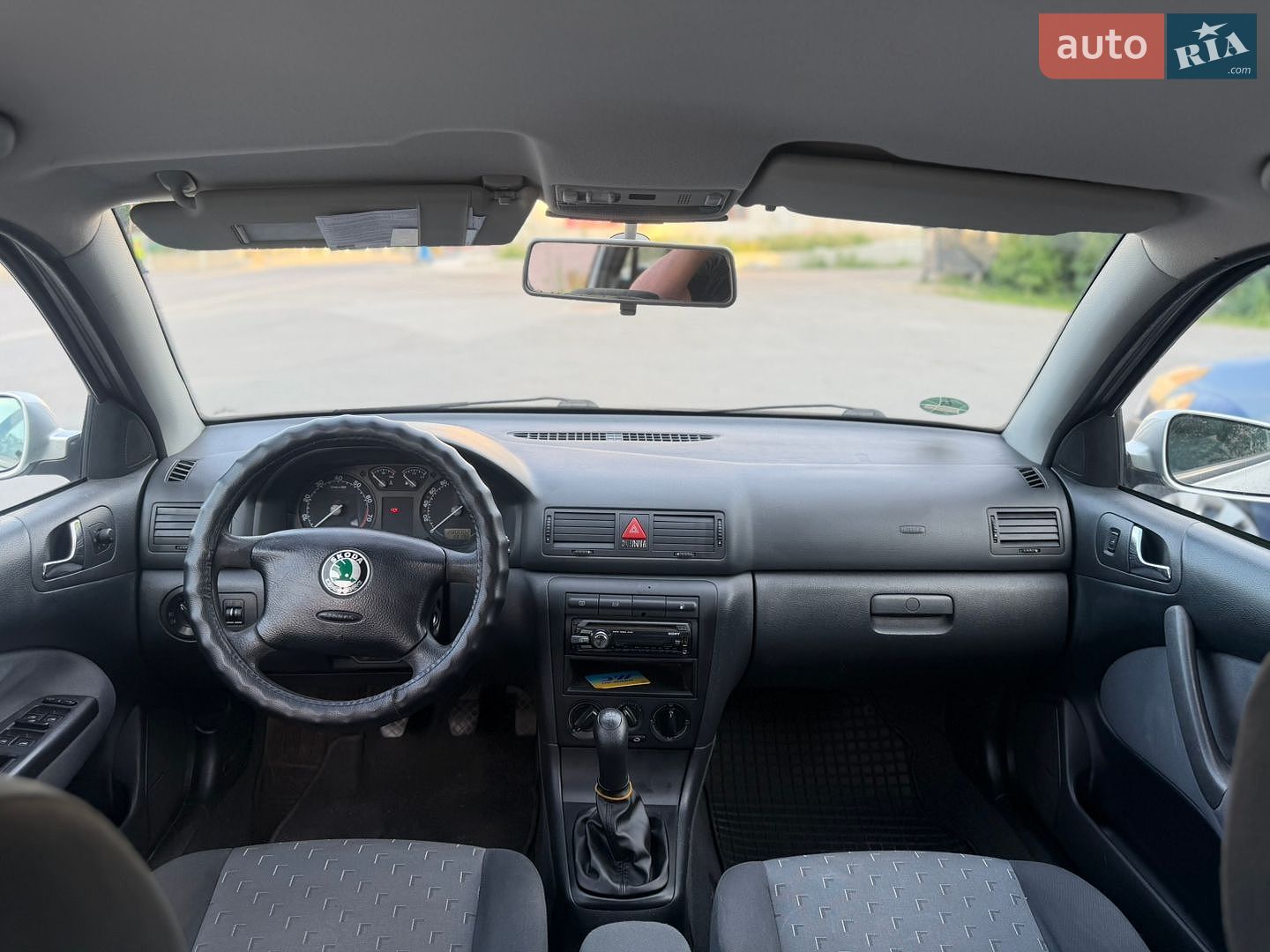 Skoda Octavia 2003 VIN TMBHX41U442836265 фото оголошення 7 з 9