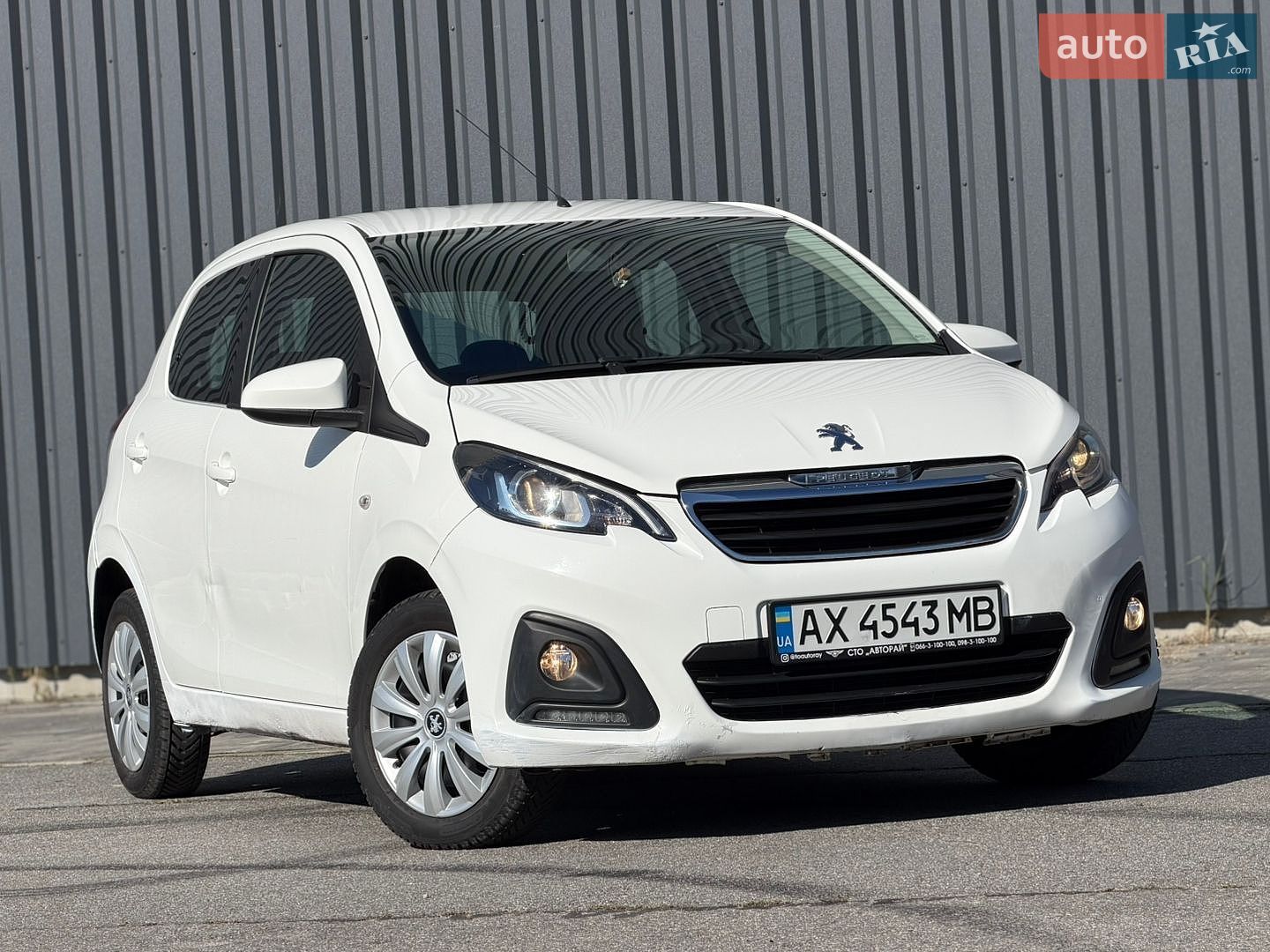 Peugeot 108 2018 VIN VF3PSCFBCHR182880 фото оголошення 2 з 28