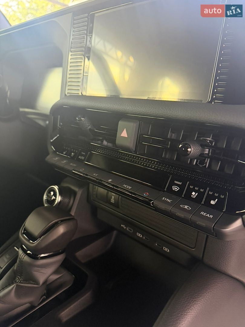 Toyota Land Cruiser Prado 2025 VIN JTEAR3AJ30K036994 фото оголошення 16 з 29