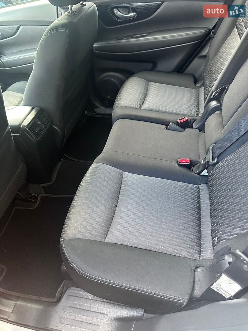 Nissan X-Trail 2019 VIN JN1TAAT32U0101053 фото оголошення 2 з 26