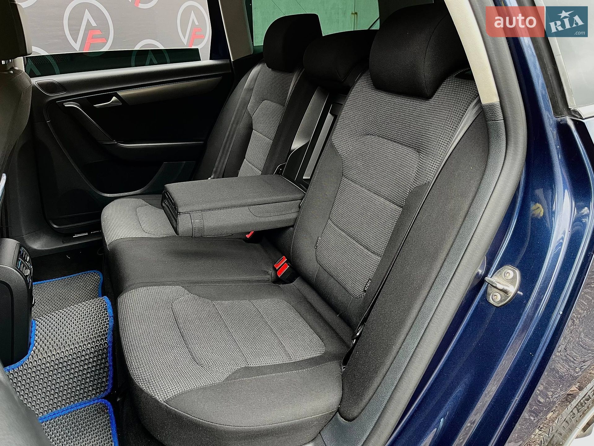 Volkswagen Passat 2012 VIN WVWZZZ3CZDE008746 фото оголошення 12 з 26