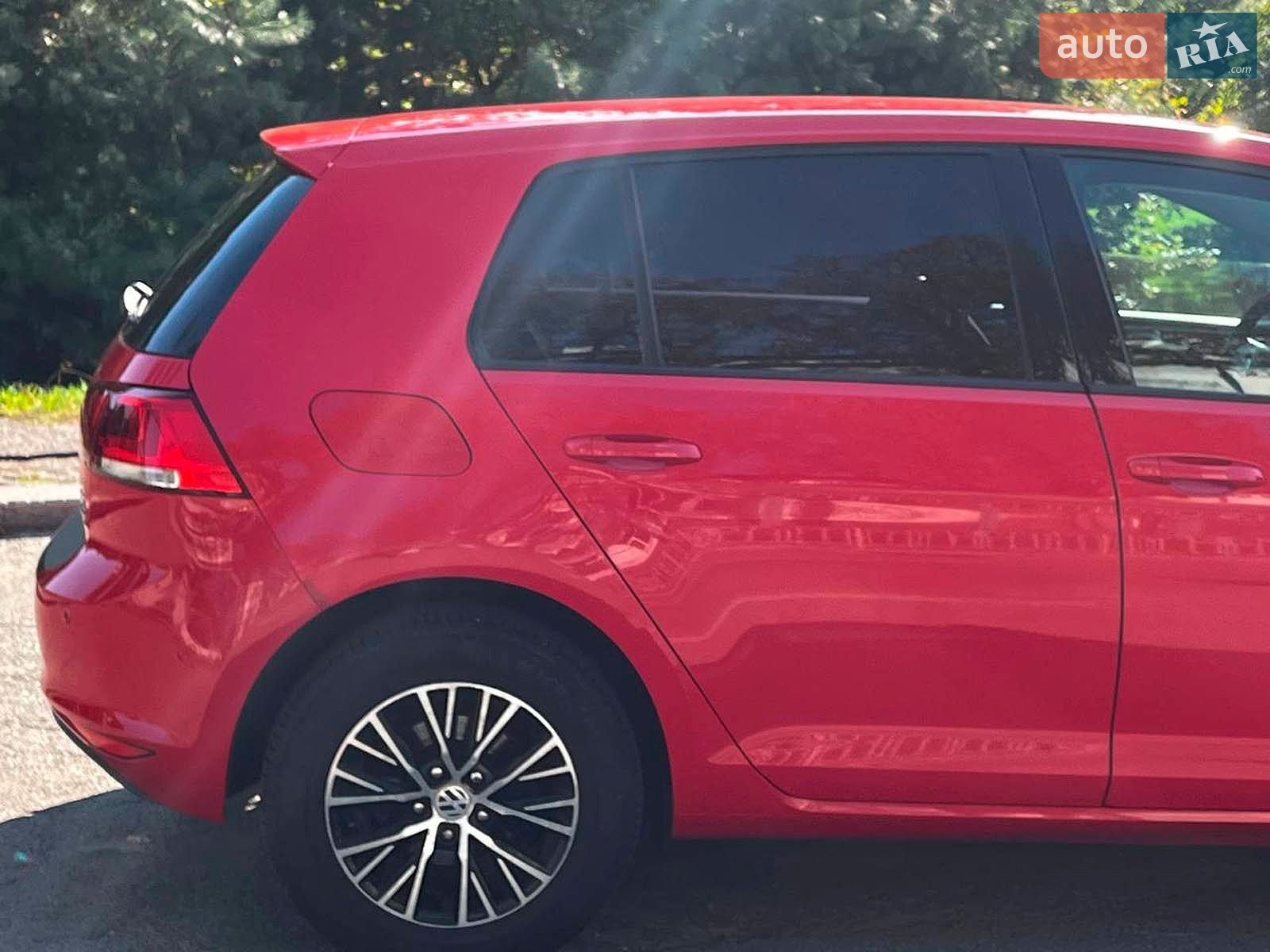 Volkswagen Golf 2013 VIN WVWZZZAUZDW061312 фото оголошення 5 з 25