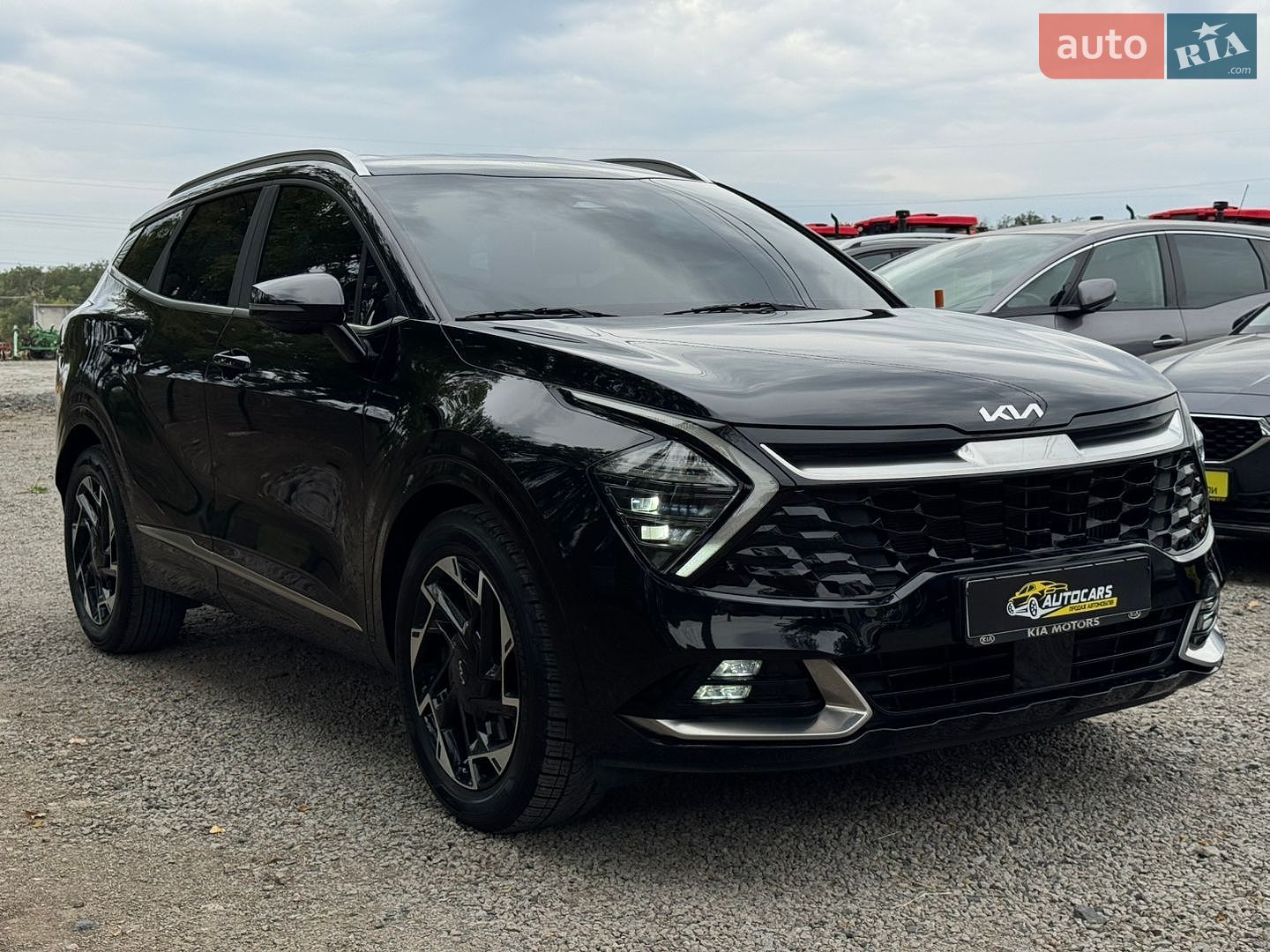 Kia Sportage 2021 VIN KNAPV81CBNK013773 фото оголошення 4 з 49