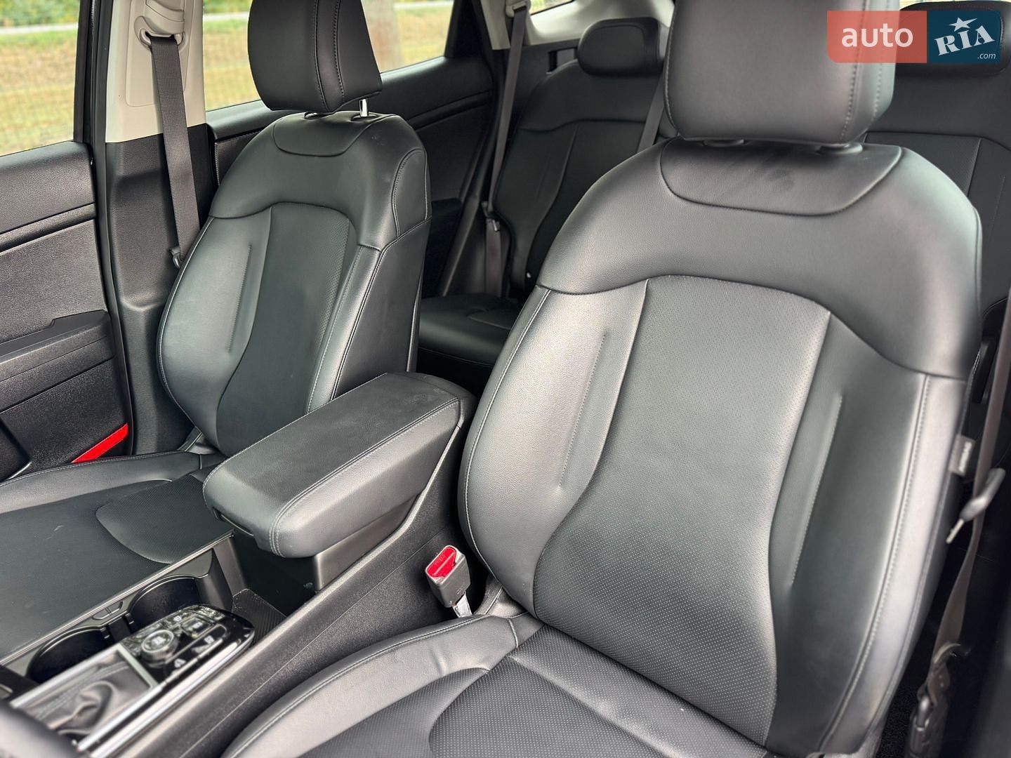 Kia Sportage 2021 VIN KNAPV81CBNK013773 фото оголошення 15 з 49