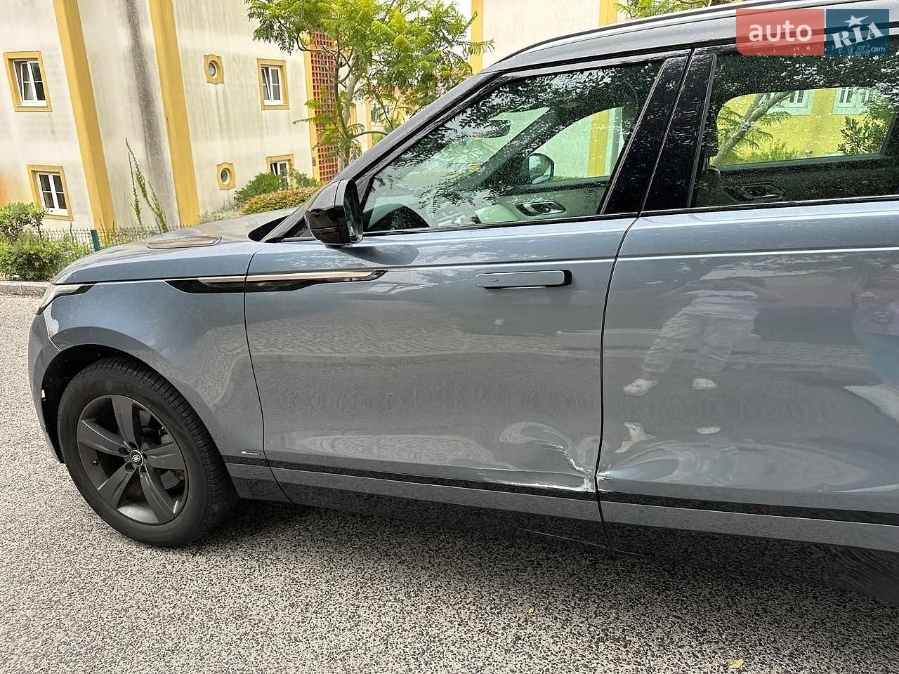 LAND ROVER RANGE ROVER VELAR R-DYNAMIC SE 2018 VIN SALYA2BN3JA769133 фото оголошення 15 з 16