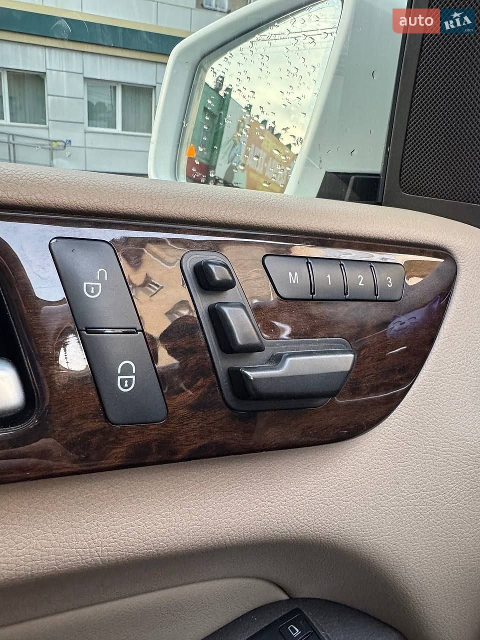 Mercedes-Benz M-Class 2013 VIN 4JGDA2EB4EA284167 фото оголошення 19 з 25