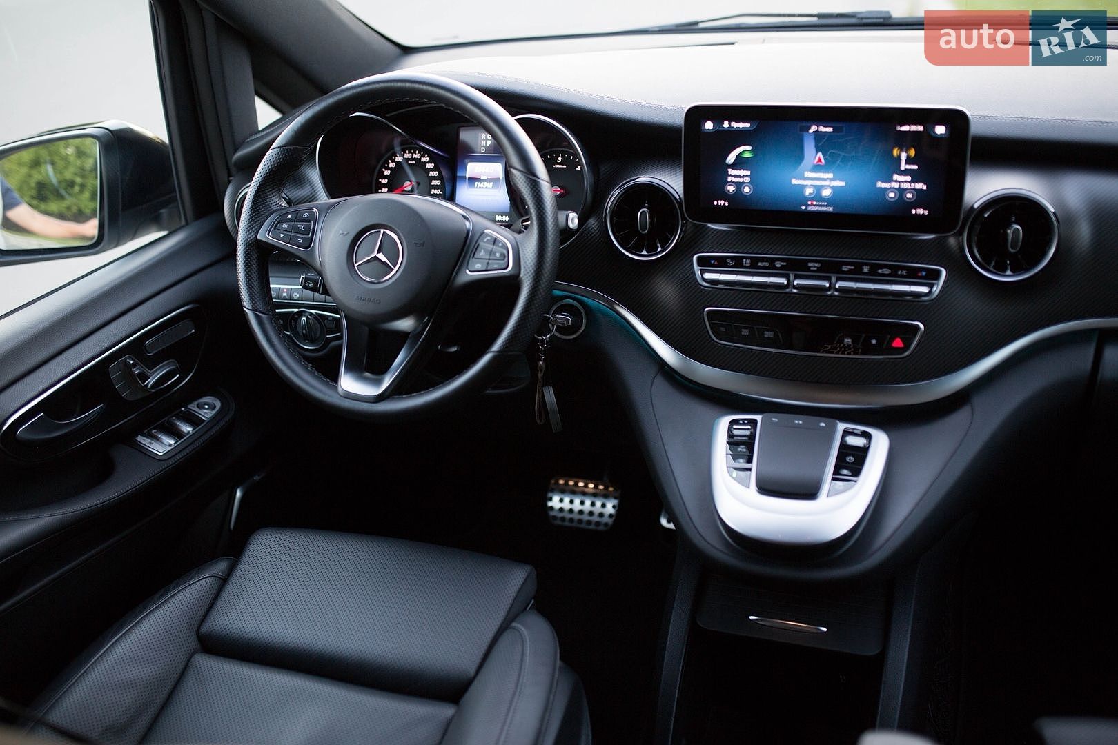 Mercedes-Benz V-Class 2023 VIN W1VVNLTZXP4289399 фото оголошення 26 з 27