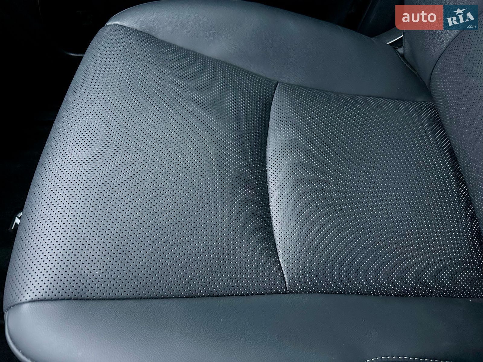 Toyota Land Cruiser Prado 2023 VIN JTEBR3FJ705027906 фото оголошення 14 з 34