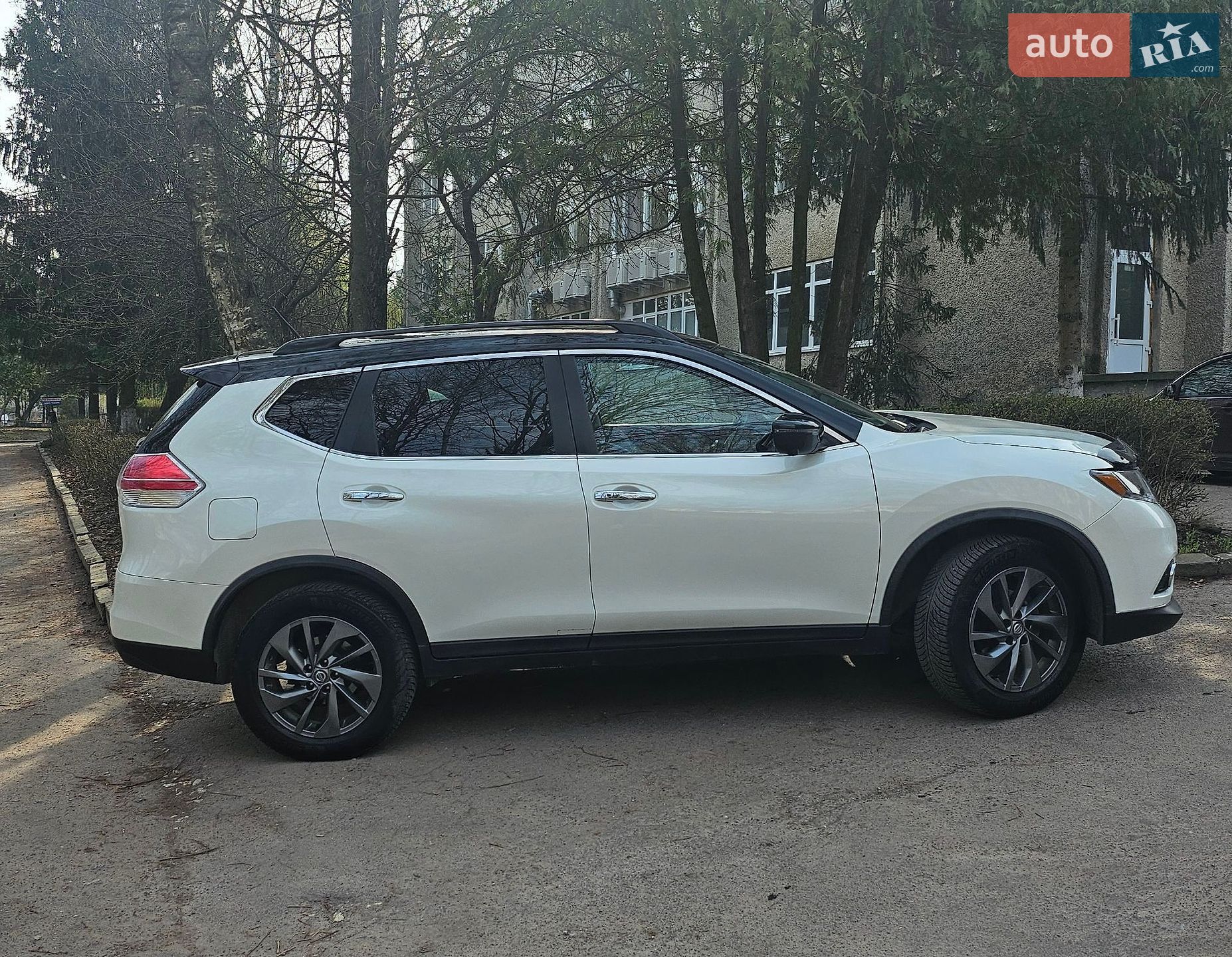 Nissan Rogue 2016 VIN KNMAT2MV7GP672006 фото оголошення 16 з 18