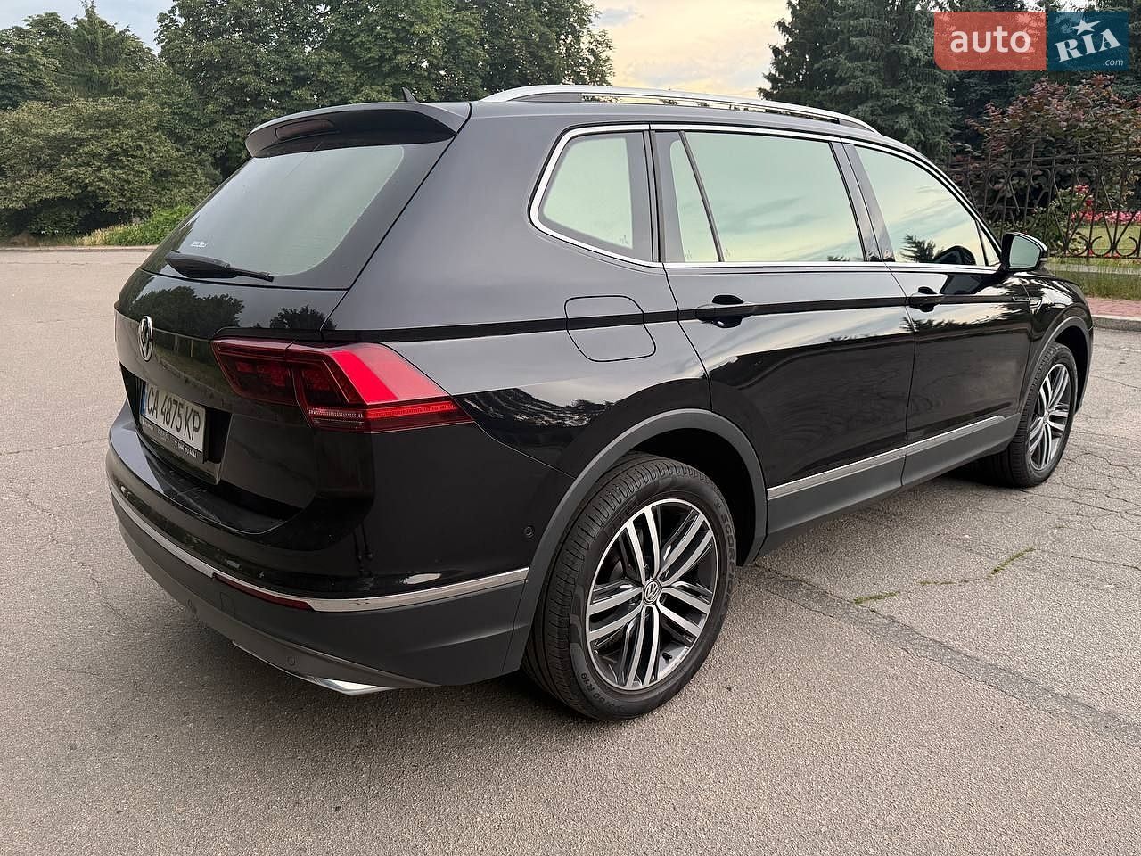 Volkswagen Tiguan Allspace 2020 VIN WVGZZZ5NZLM169110 фото оголошення 9 з 68