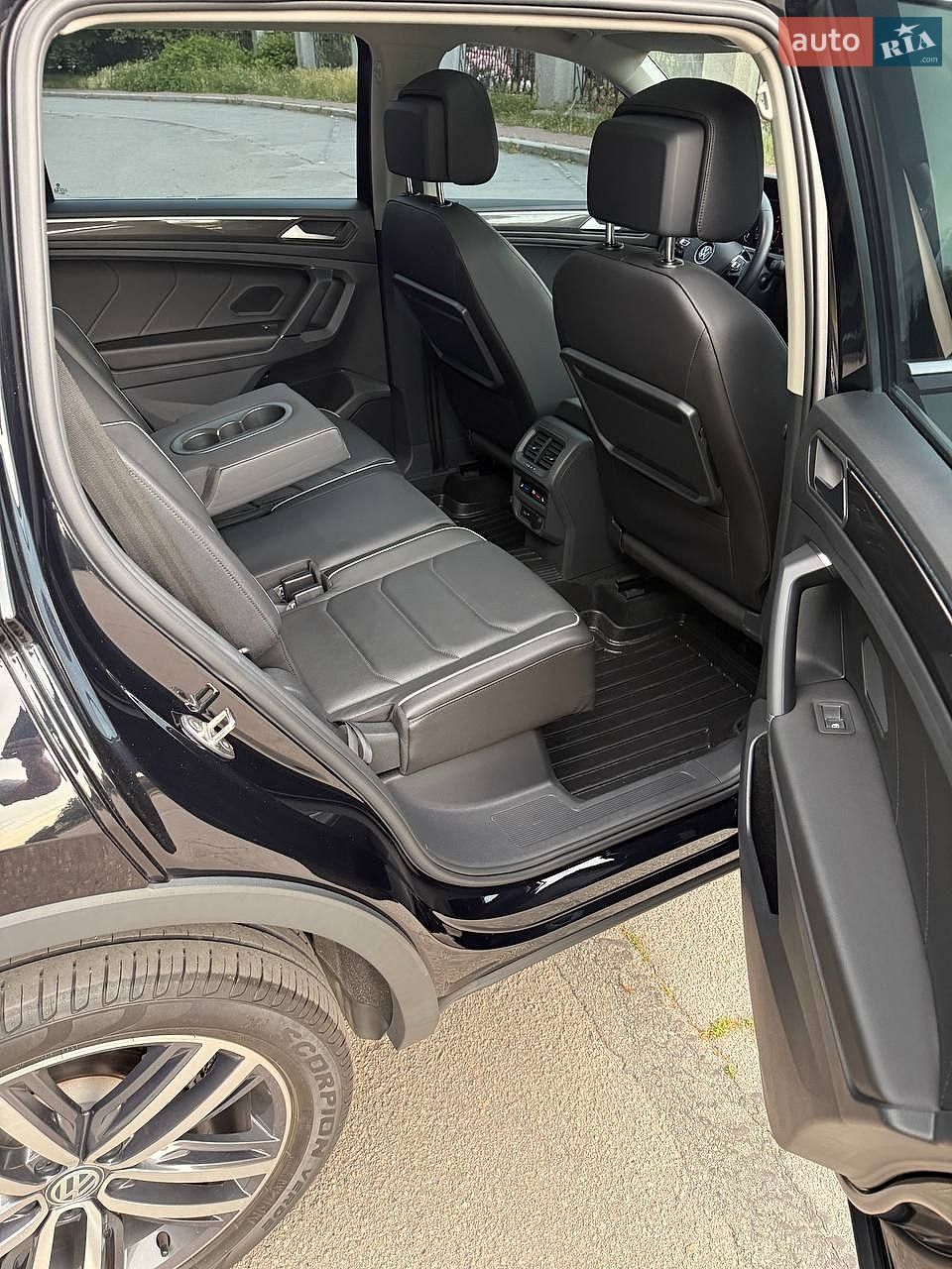 Volkswagen Tiguan Allspace 2020 VIN WVGZZZ5NZLM169110 фото оголошення 34 з 68