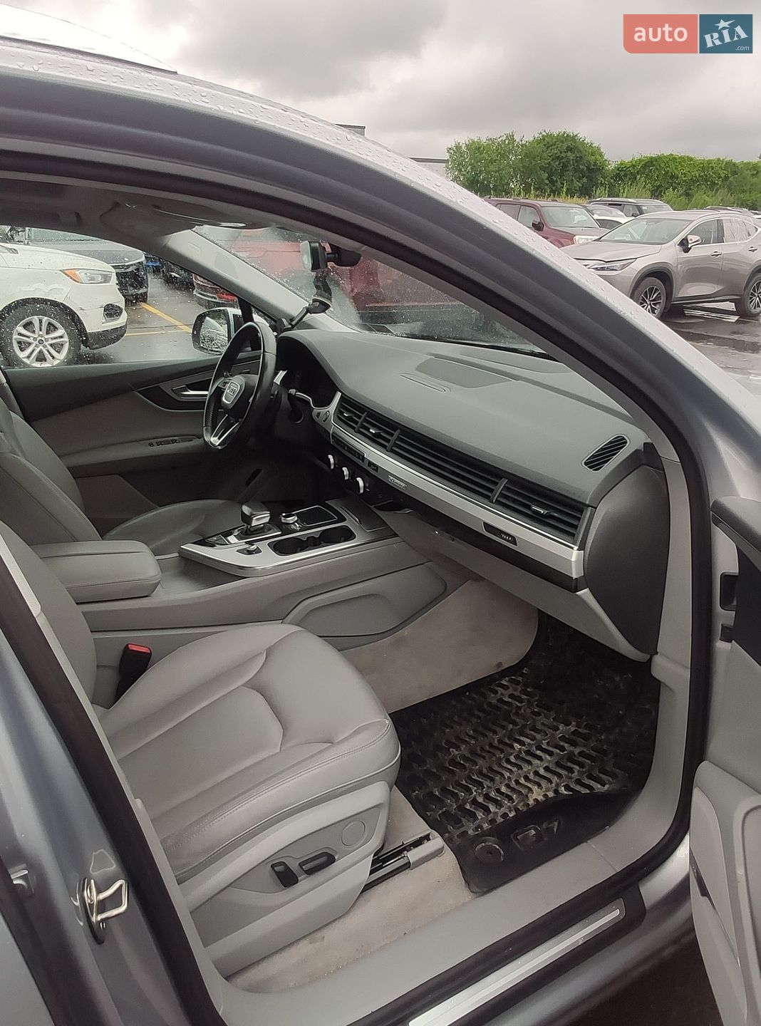 Audi Q7 2017 VIN WA1LHAF72HD054978 фото оголошення 7 з 30