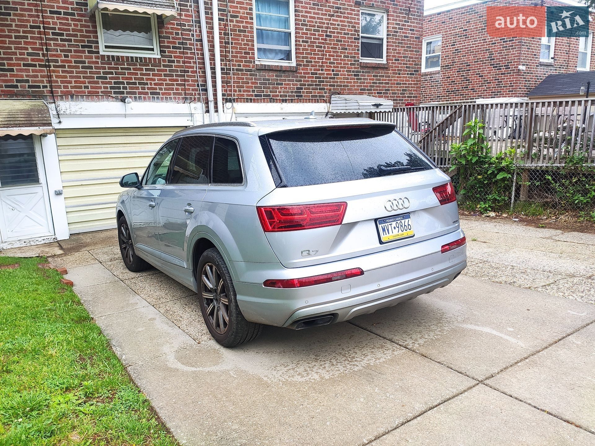 Audi Q7 2017 VIN WA1LHAF72HD054978 фото оголошення 23 з 30